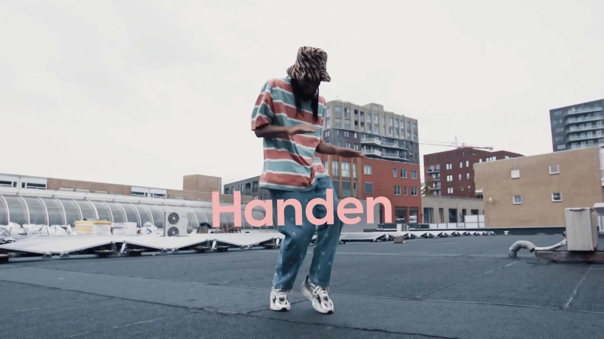 Kenzo Alvares danst de #earlybirdchallenge