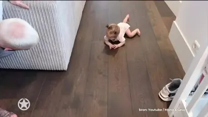 Zien: de kleine Zara-Lizzy kan kruipen!