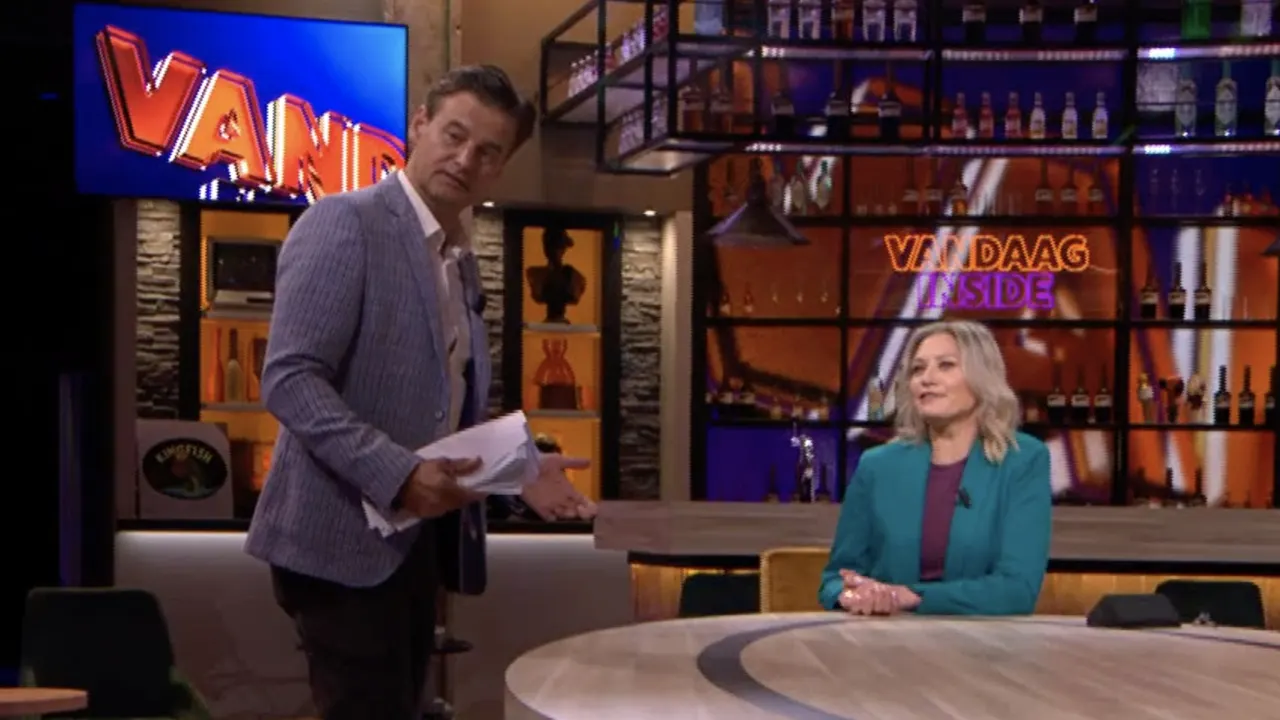 Roxane Knetemann oefent presentatie na uitzending: 'Je bent het beeld nog niet uit!'