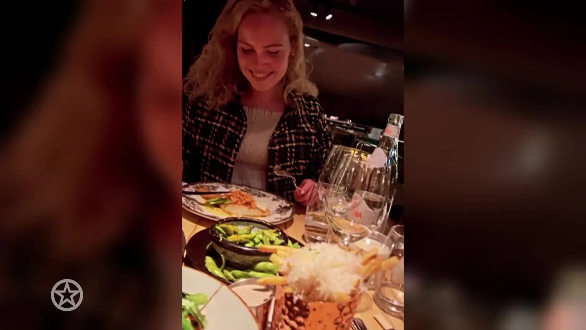 Astleigh (MAFS) legt Rowan in de watten