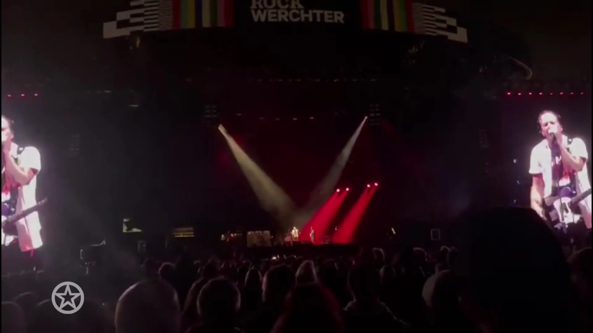 Pearl Jam brengt eerbetoon aan overleden Utrechtse jongen