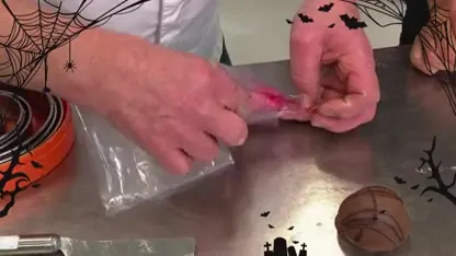 Kim smikkelt van de heerlijkste Halloweensnacks van Robèrt van Beckhoven