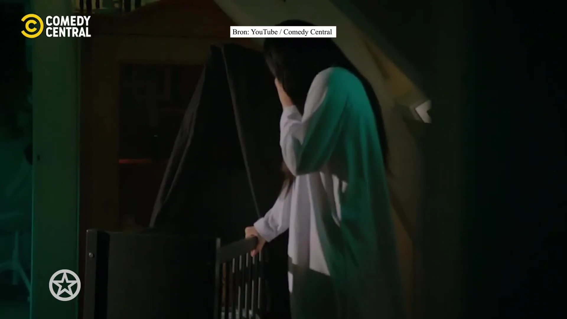 Famke Louise nieuw slachtoffer van The Roast