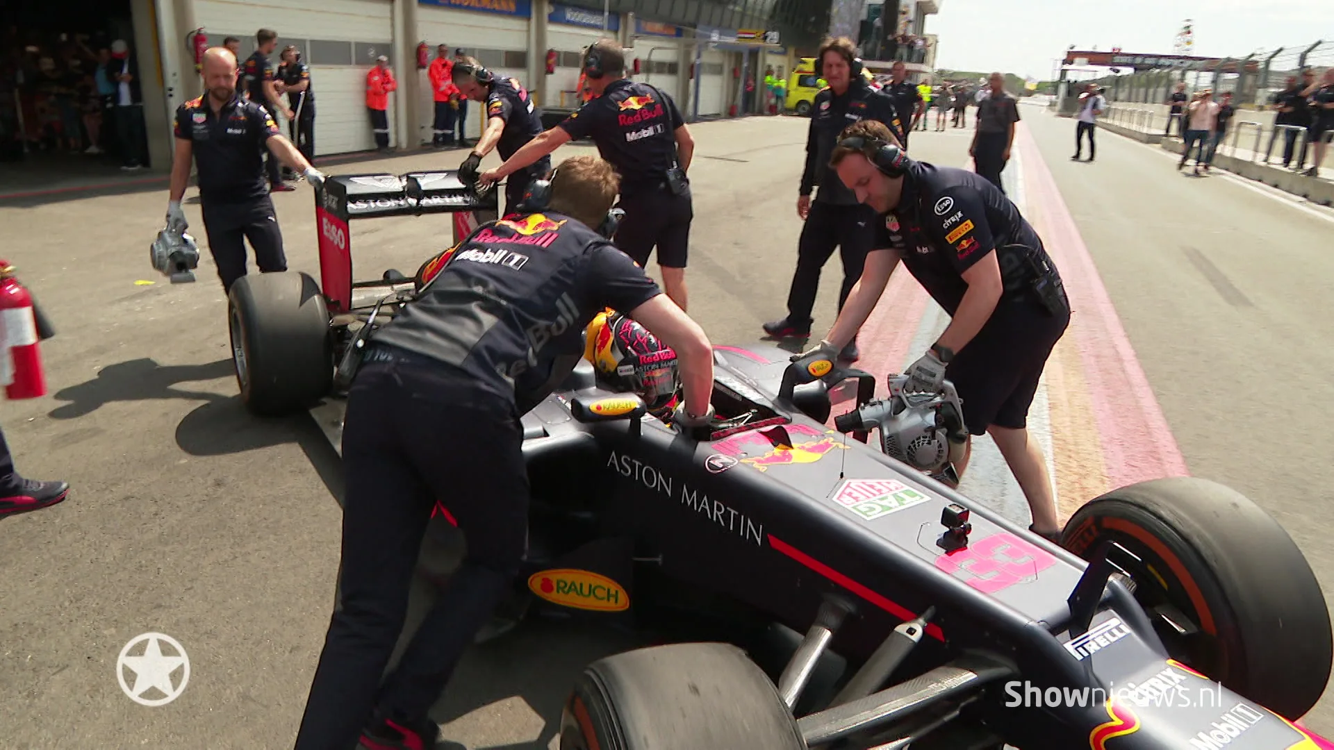 Max Verstappen gesloopt, maar hij slaat terug!