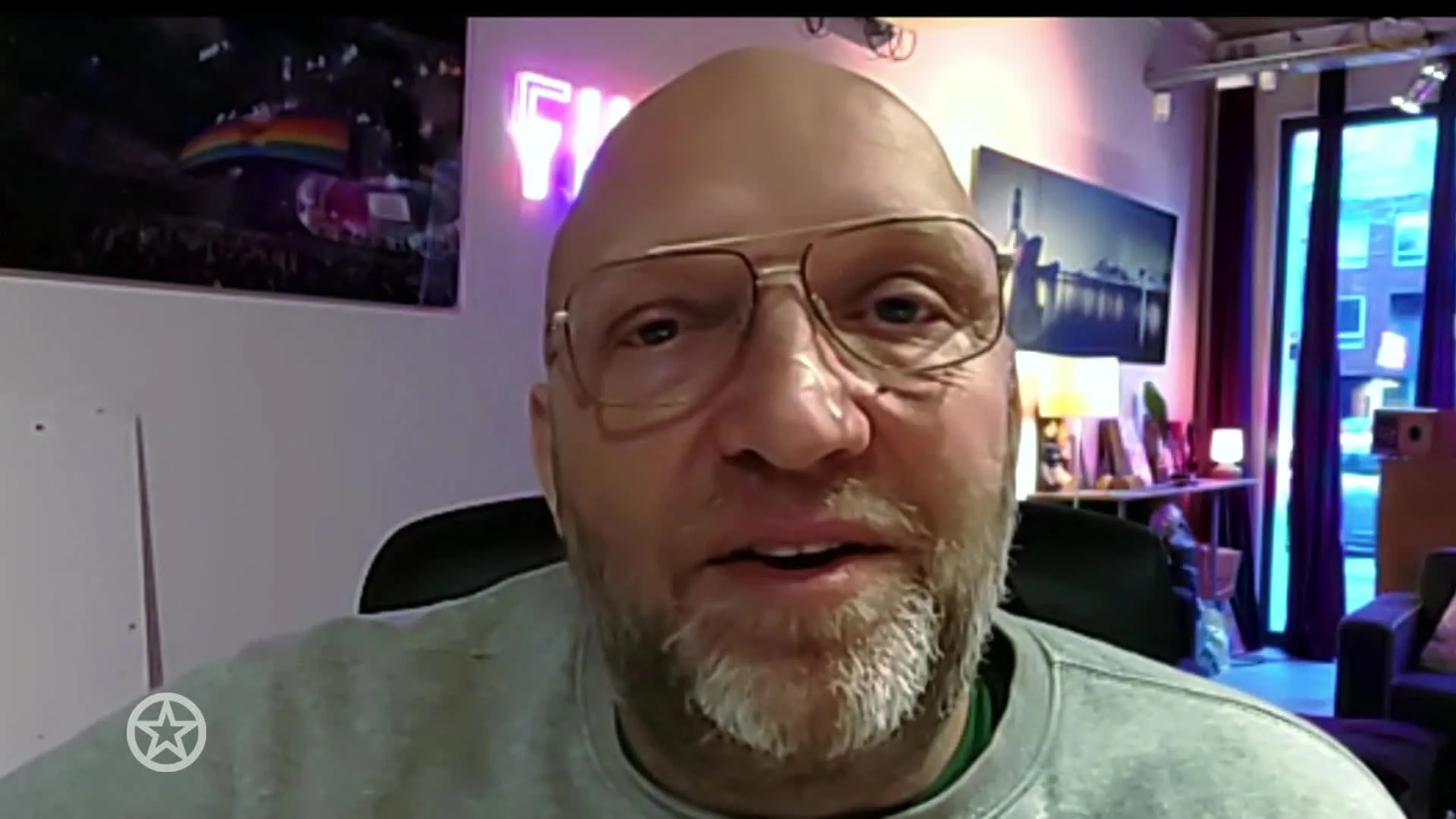 Ruben van der Meer naast Gordon te zien in komedie Yamas!