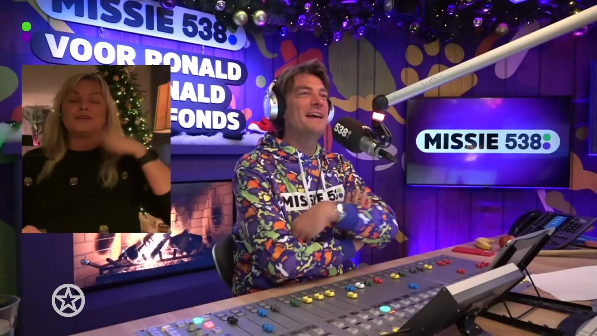 Bridget Maasland veilt naaktfoto