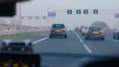 Jebroer doet zijn kant van het verhaal