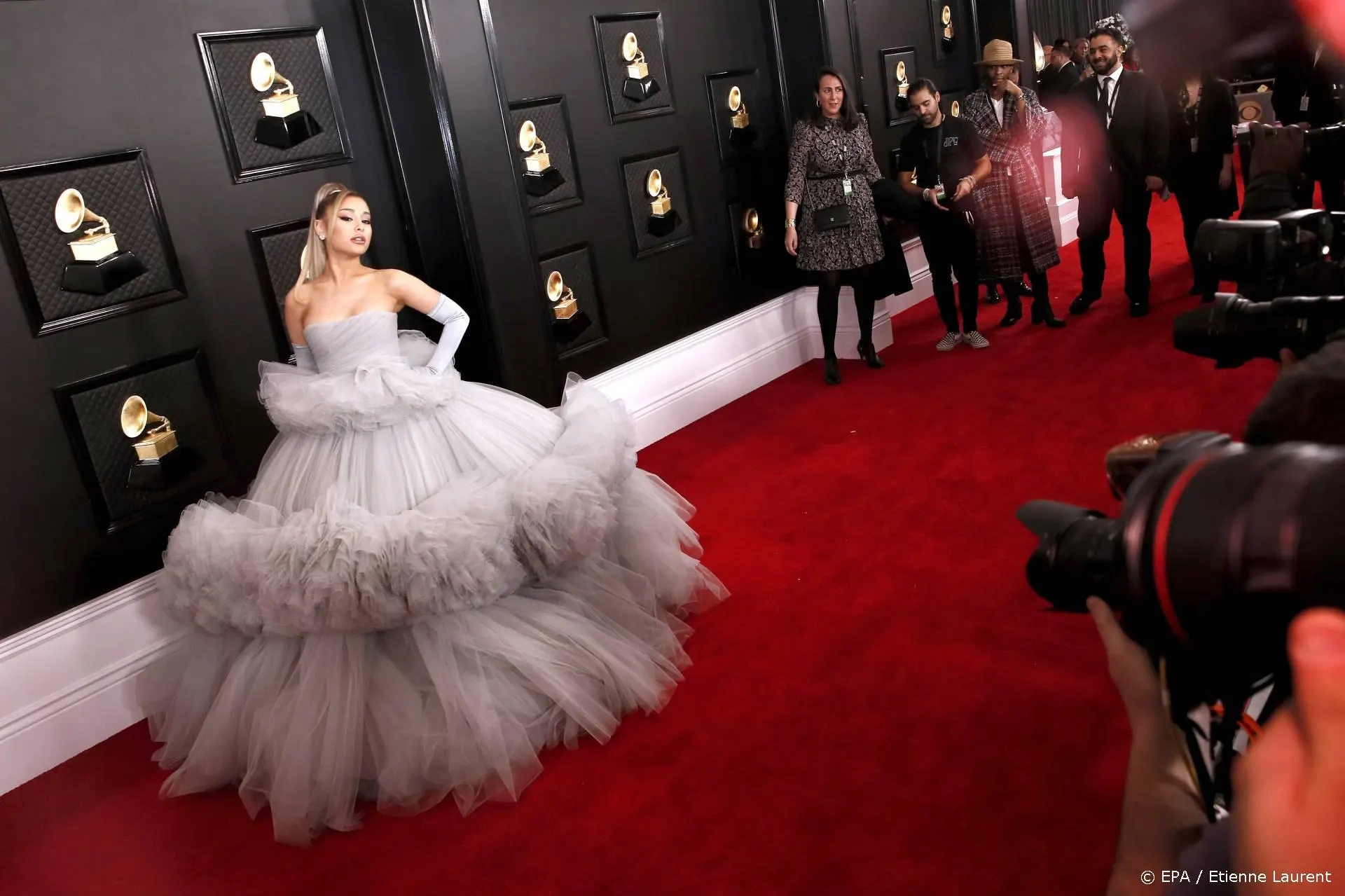 Ariana Grande deelt foto's van huwelijksreis naar Nederland