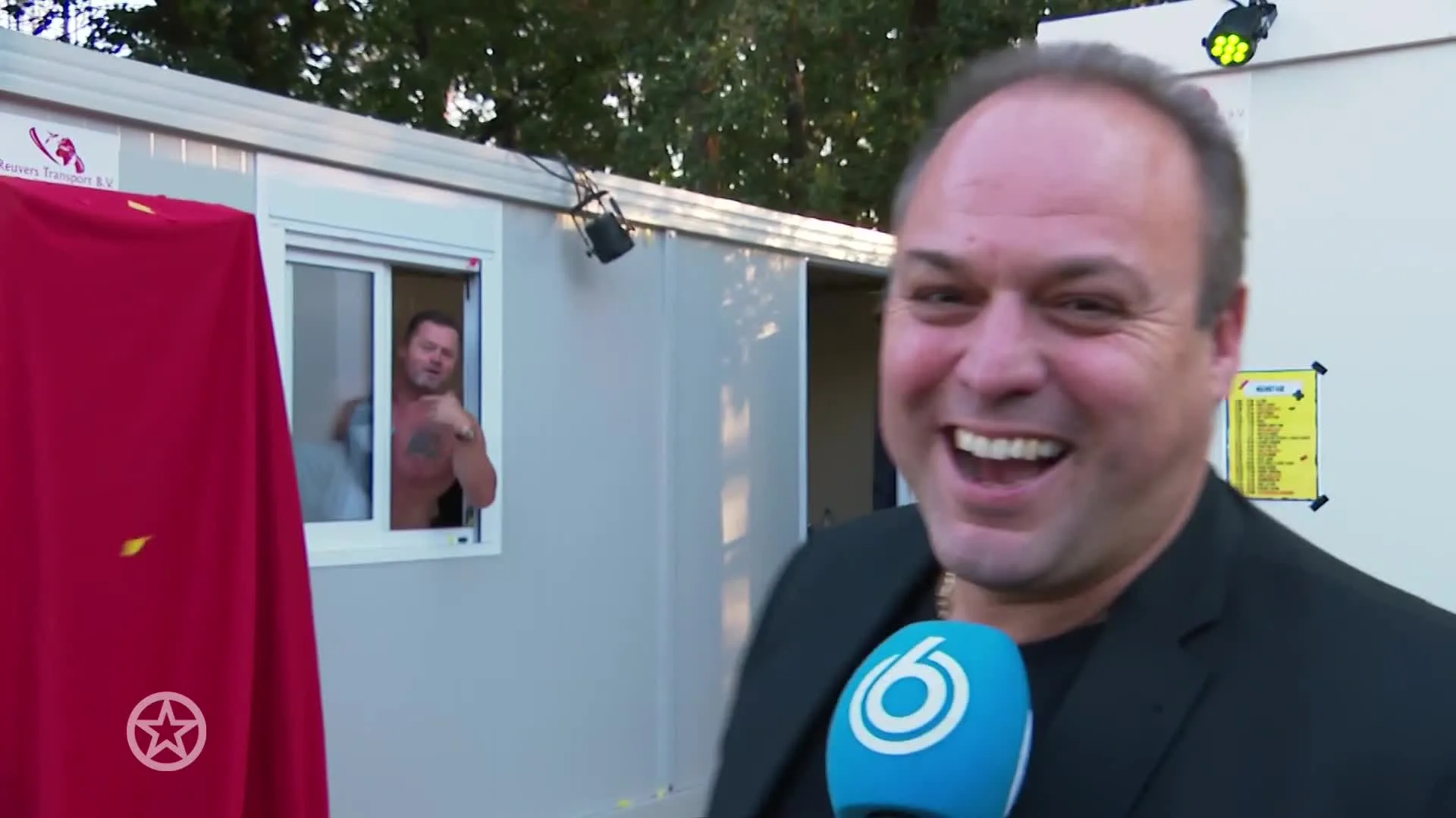 Frans Bauer giert om halfnaakte Frans Duijts
