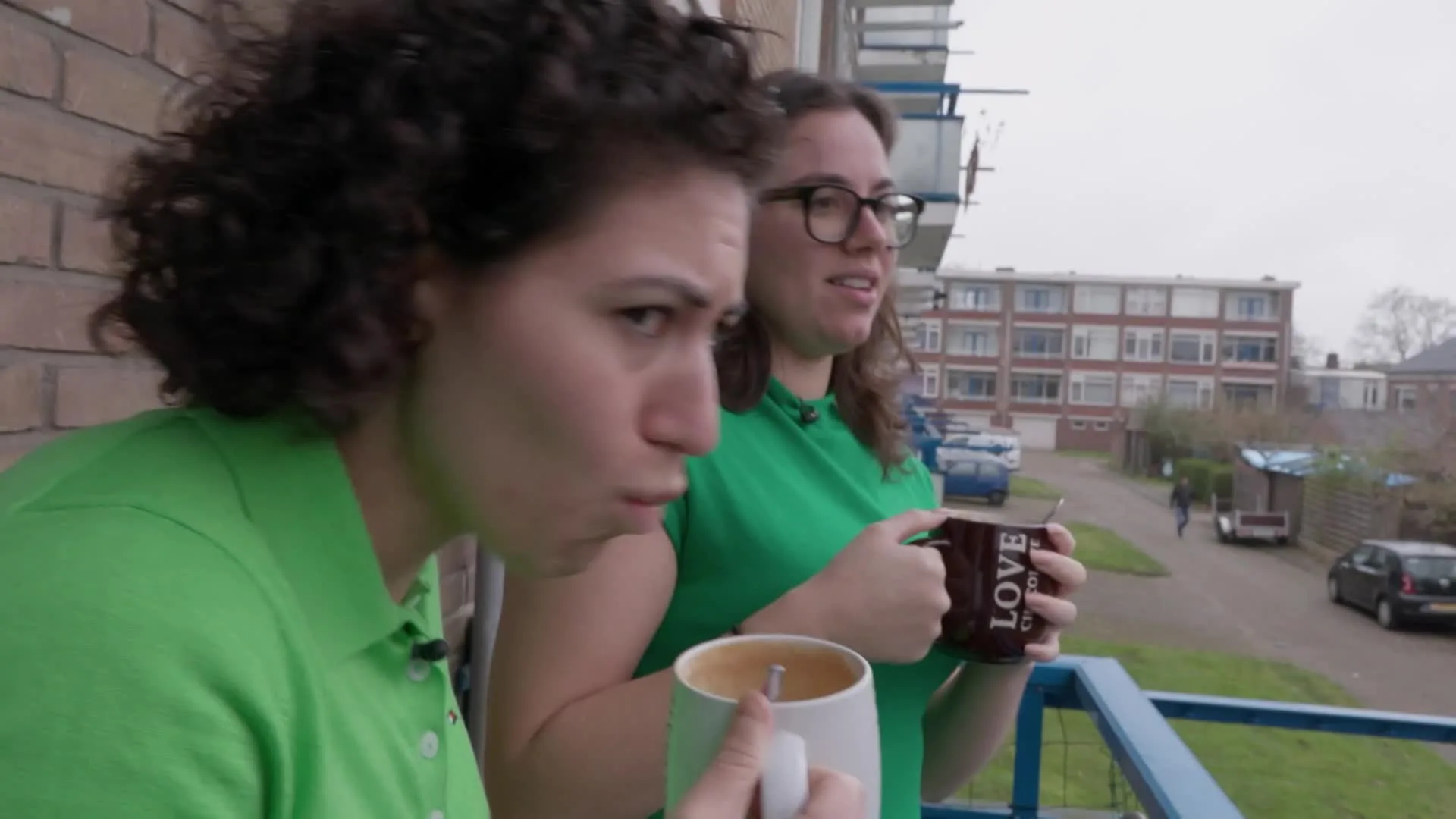 Steenrijk, Straatarm: Dubai en Zutphen