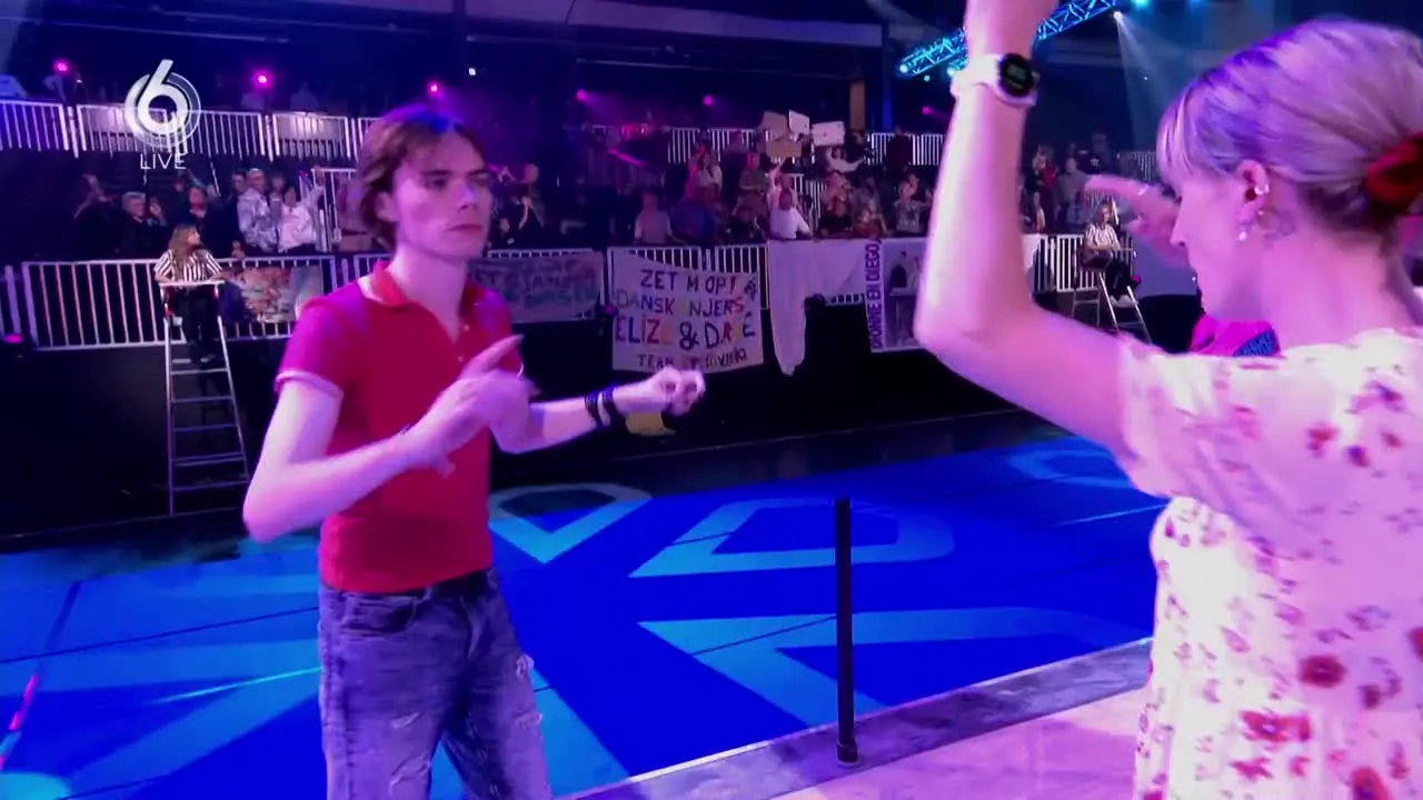 Koppel nummer 30 krijgt tweede gele kaart