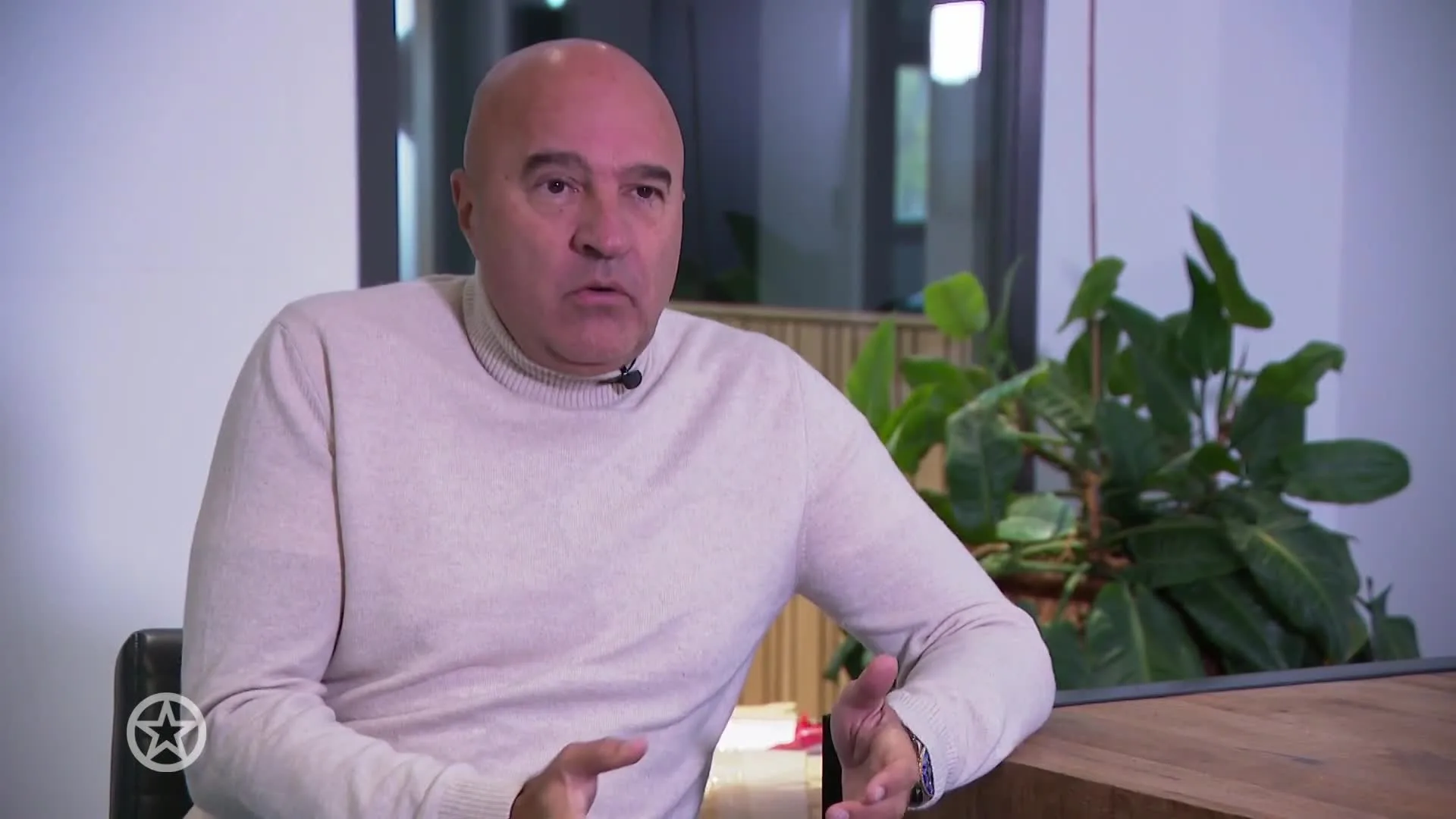 John van den Heuvel over zijn heftige boek