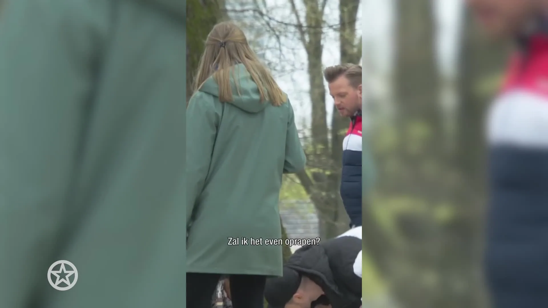 Bizzey kruipt in de huid van een dakloze