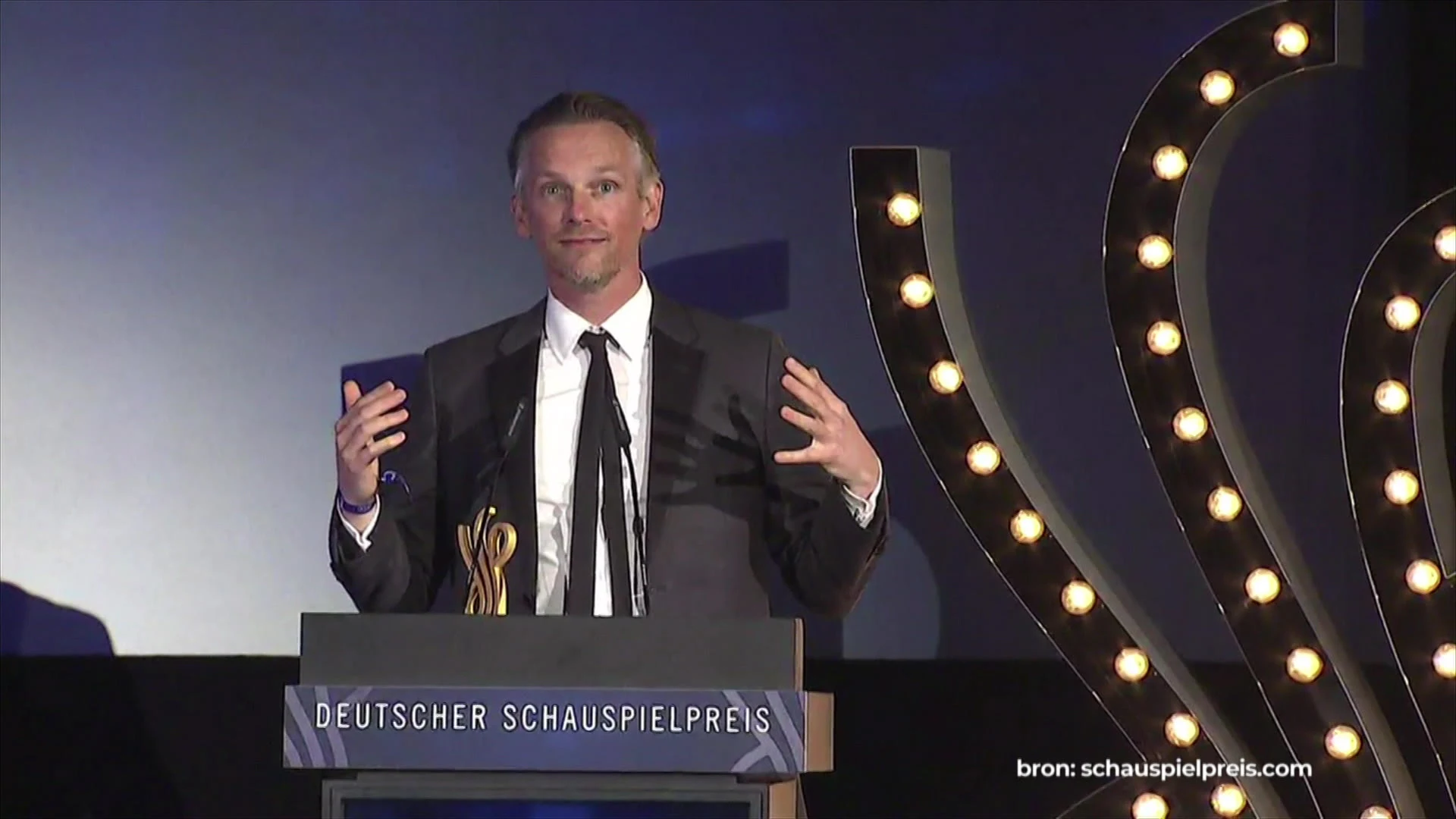 Barry Atsma pakt grote Duitse prijs