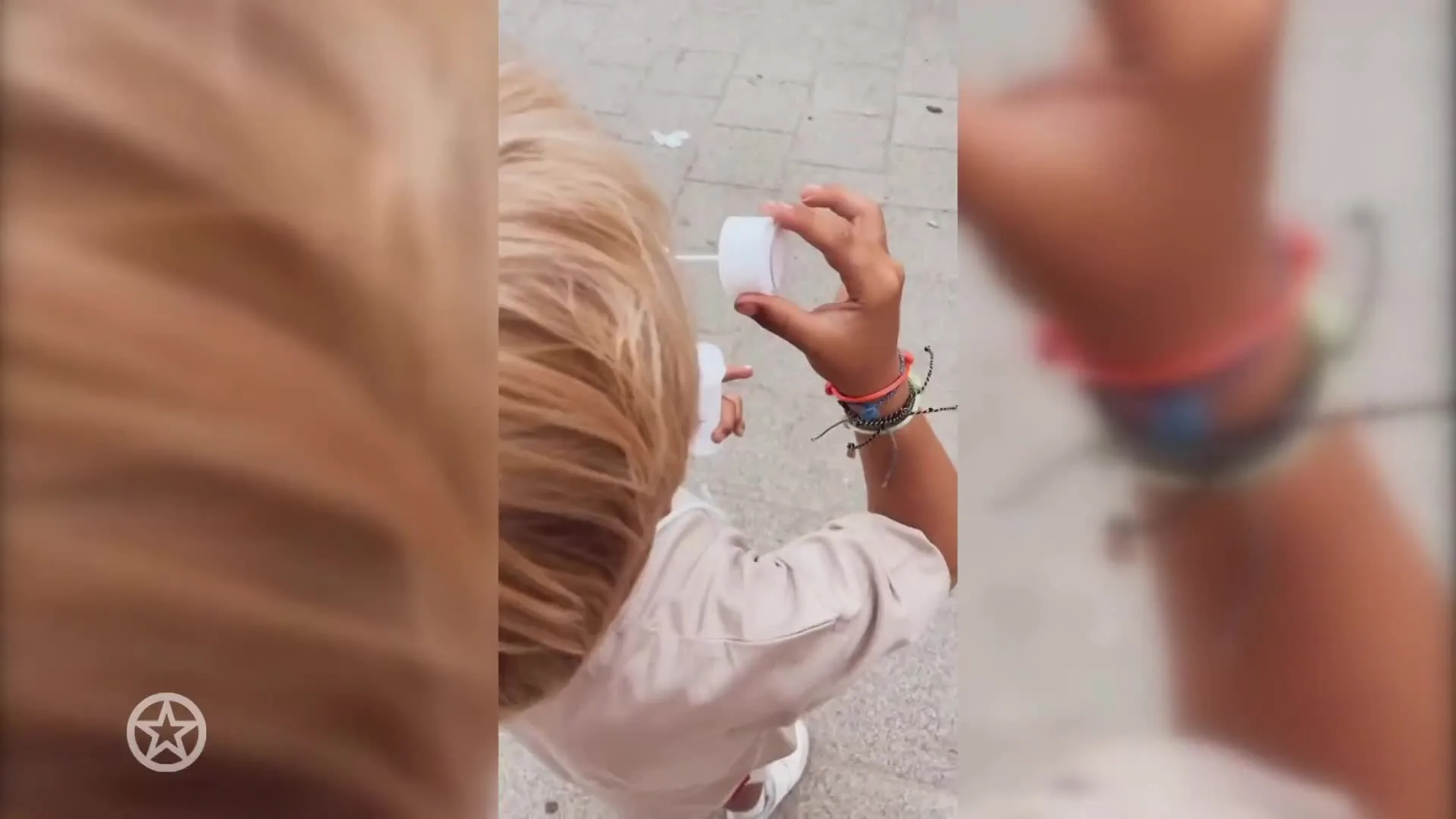 Monique wenst André gelukkig nieuwjaar