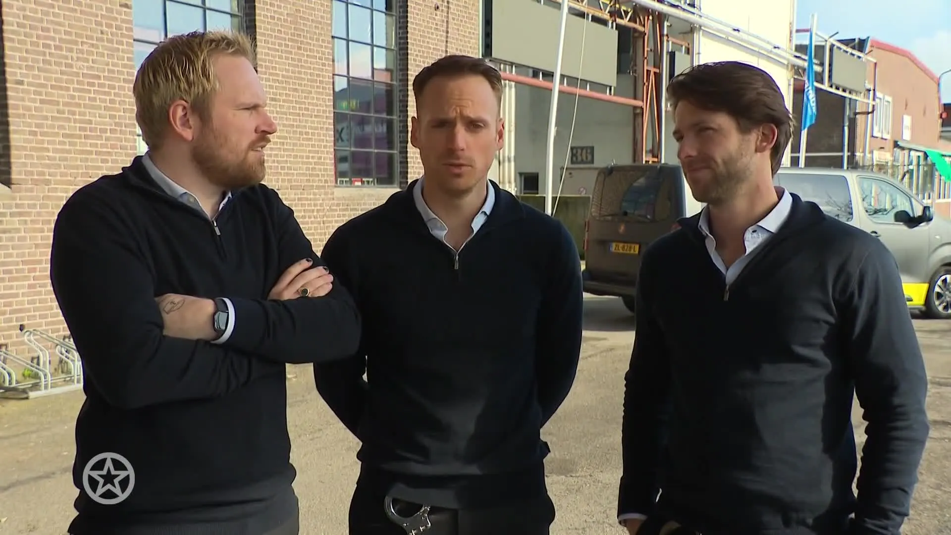 Yolanthe en Monica slaan samen op de vlucht in Het Jachtseizoen