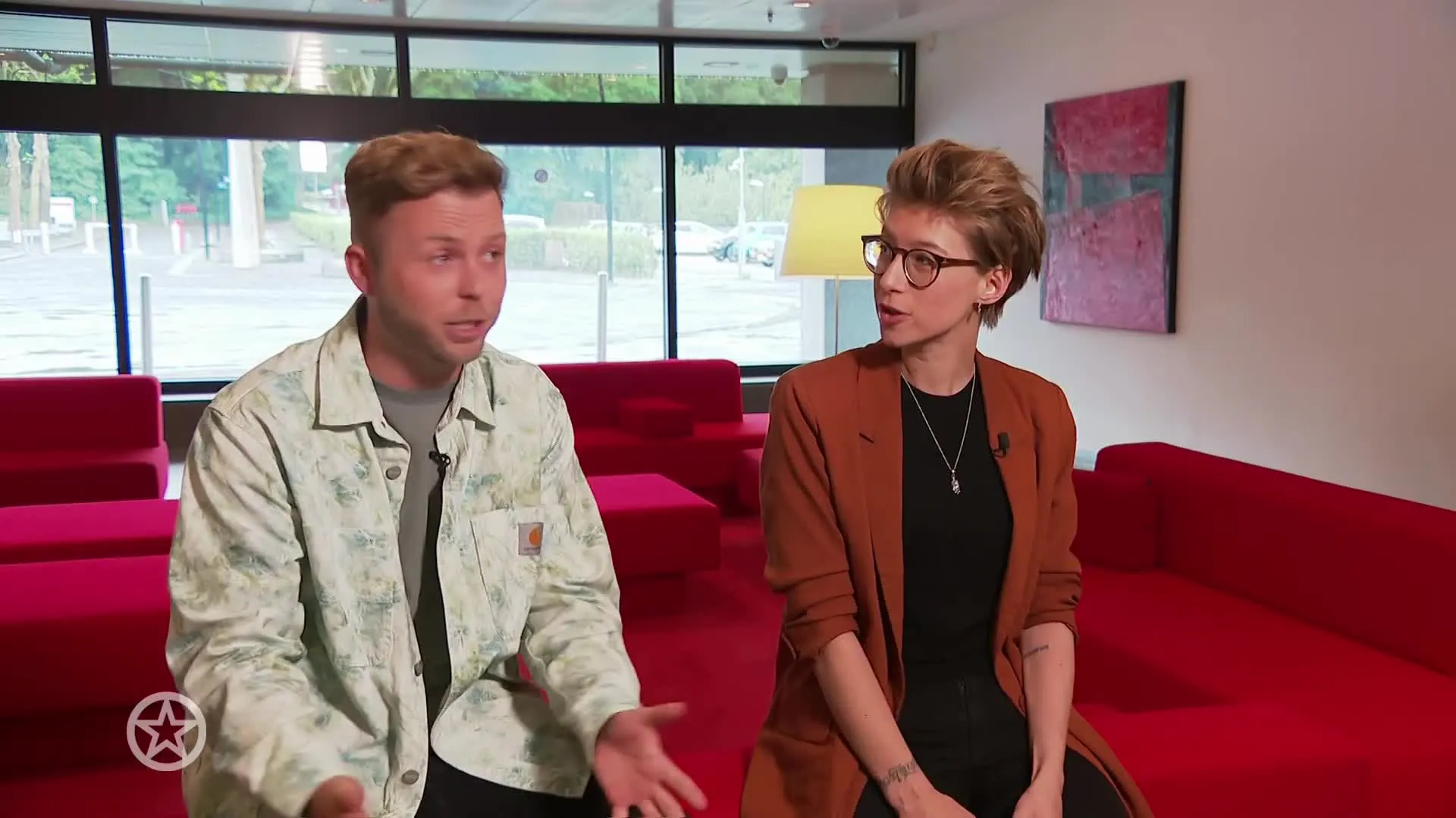 Waarom is het zo moeilijk om als voetballer uit de kast te ko...