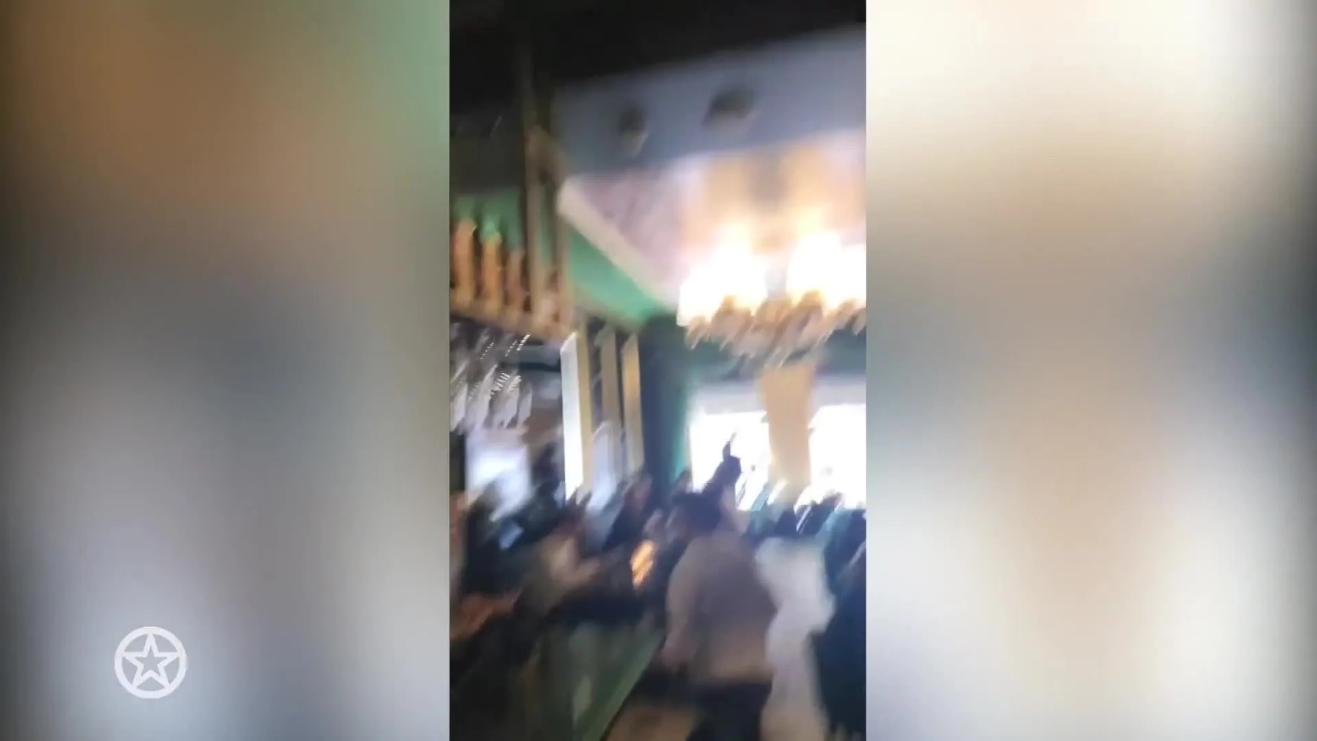 Gordon op bezoek in restaurant