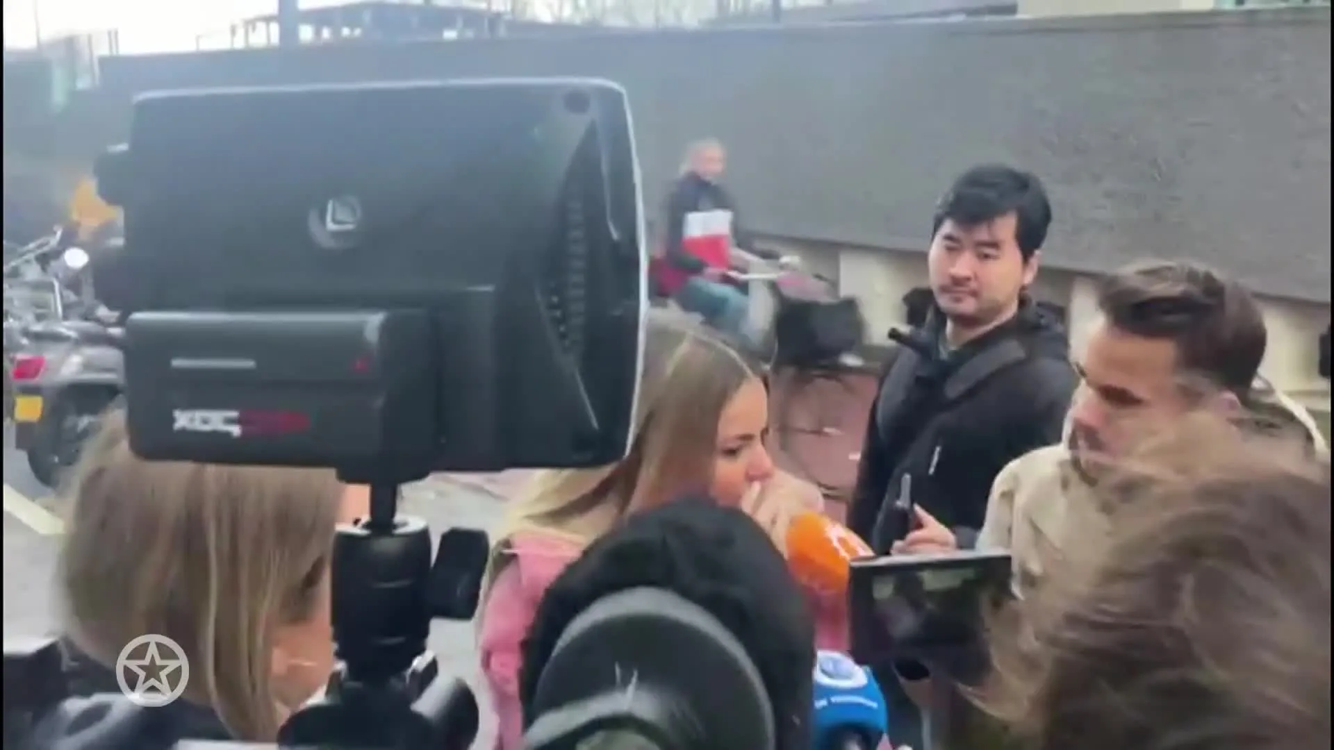 Rachel duikt weg onderweg naar Rechtszaak tegen Coldeweijer