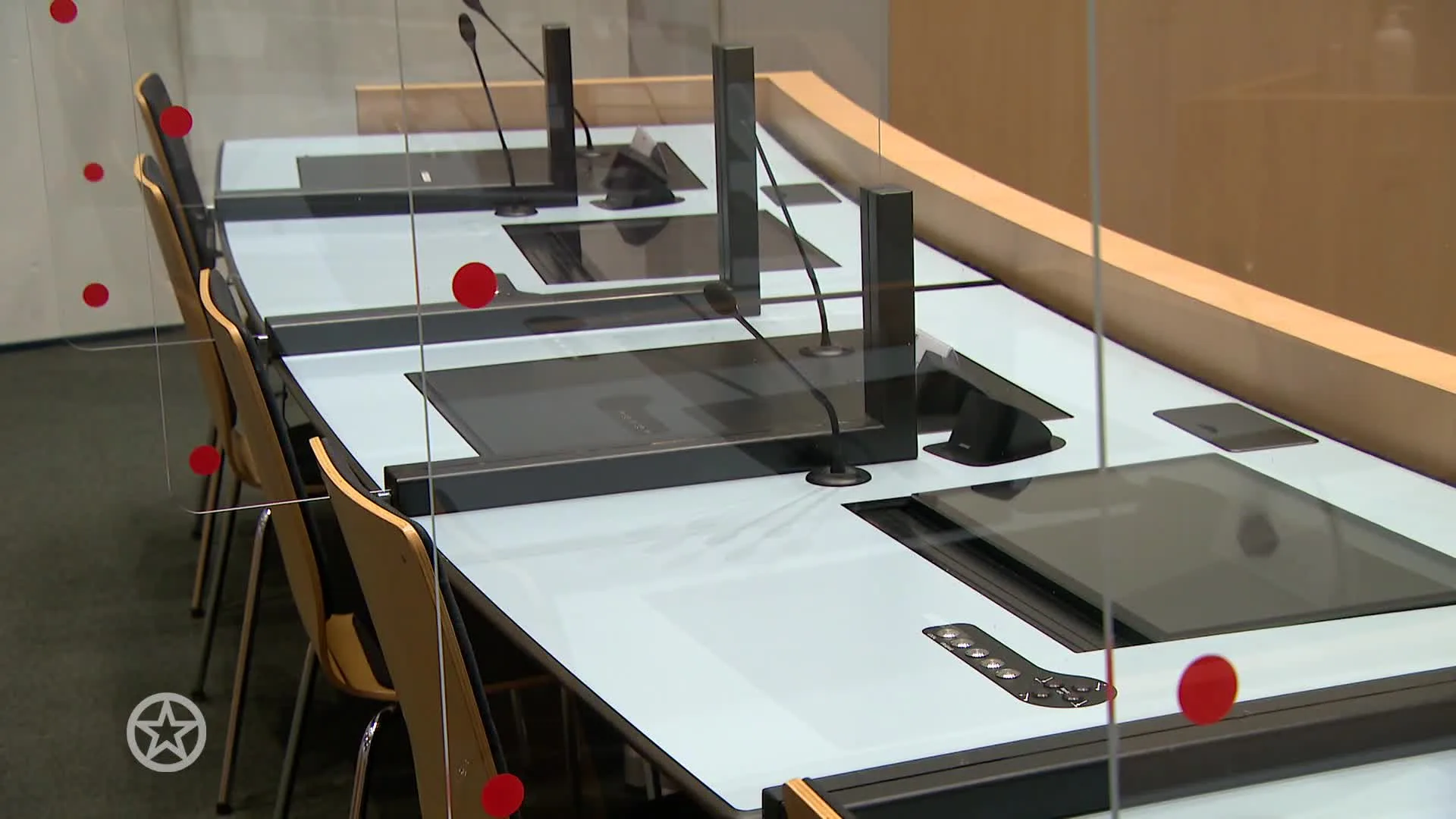 Eis: 30 maanden cel voor kungfuleraar om mishandelen volgelingen