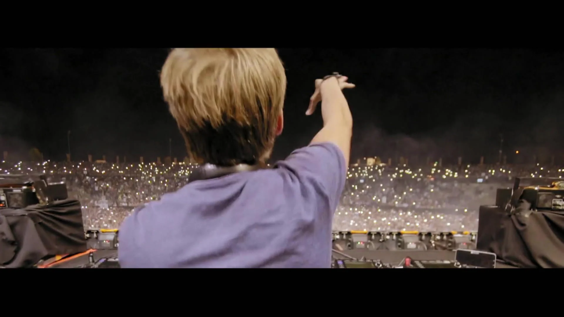 Noodkreet van vriendin van Avicii