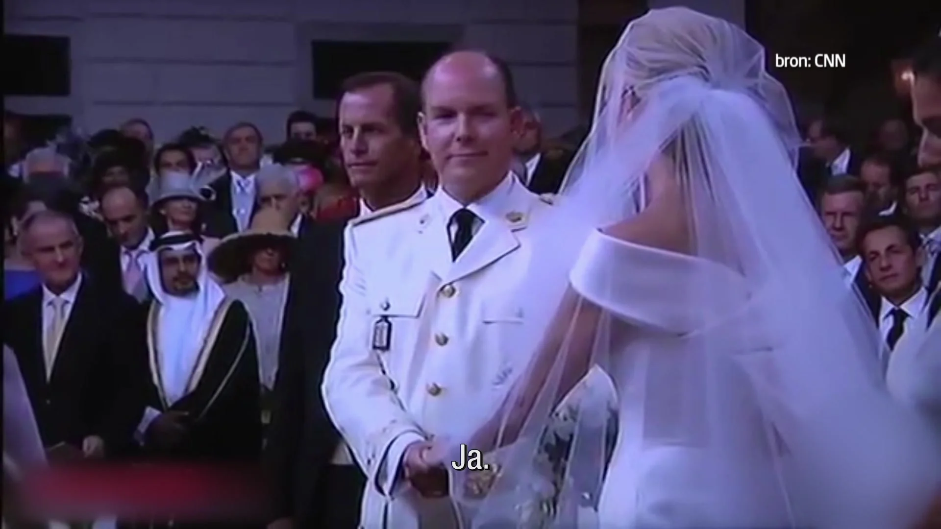 Prinses Charlene geeft zich bloot