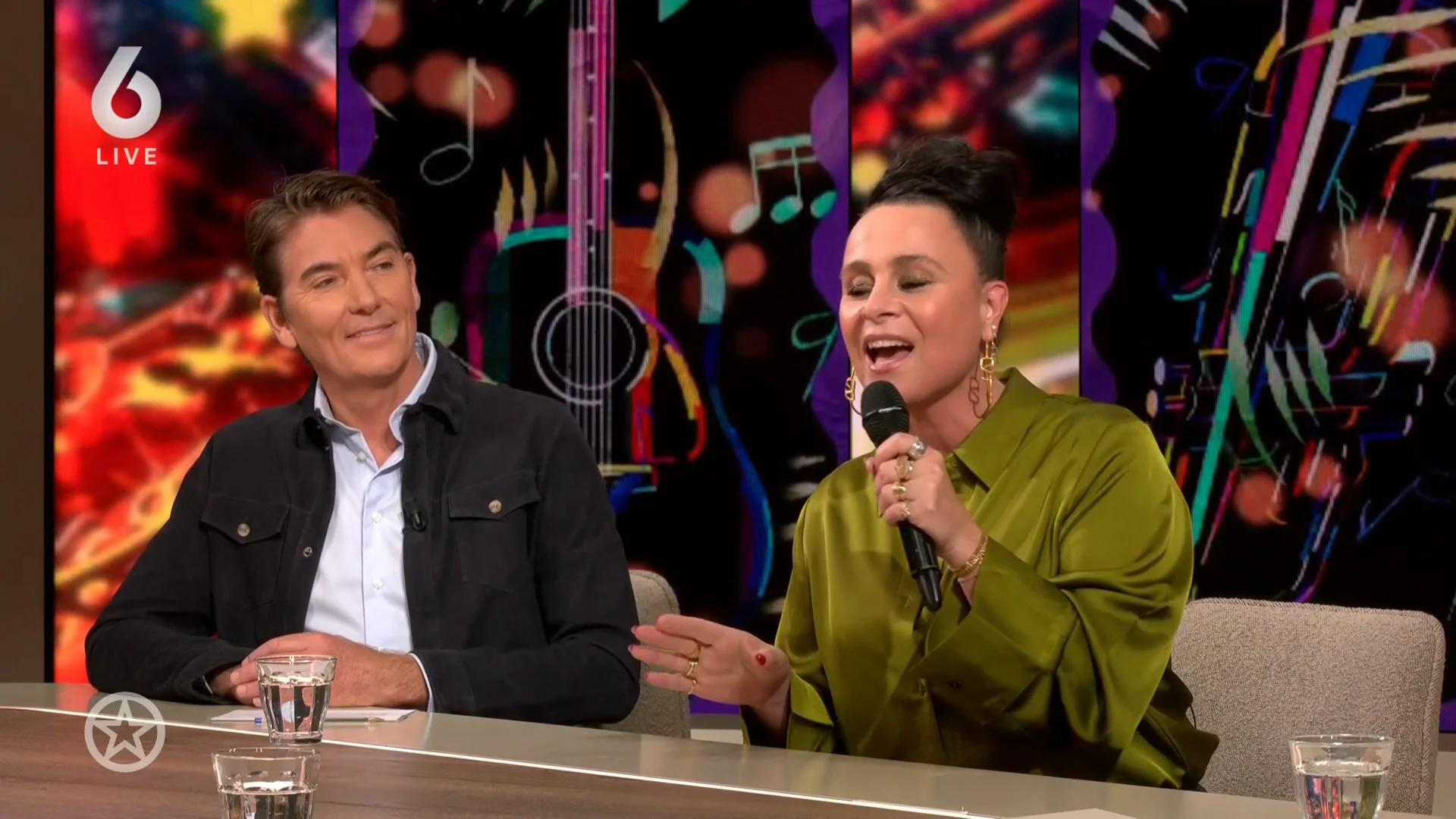 Trijntje Oosterhuis zingt live in de studio Isn't She Lovely?