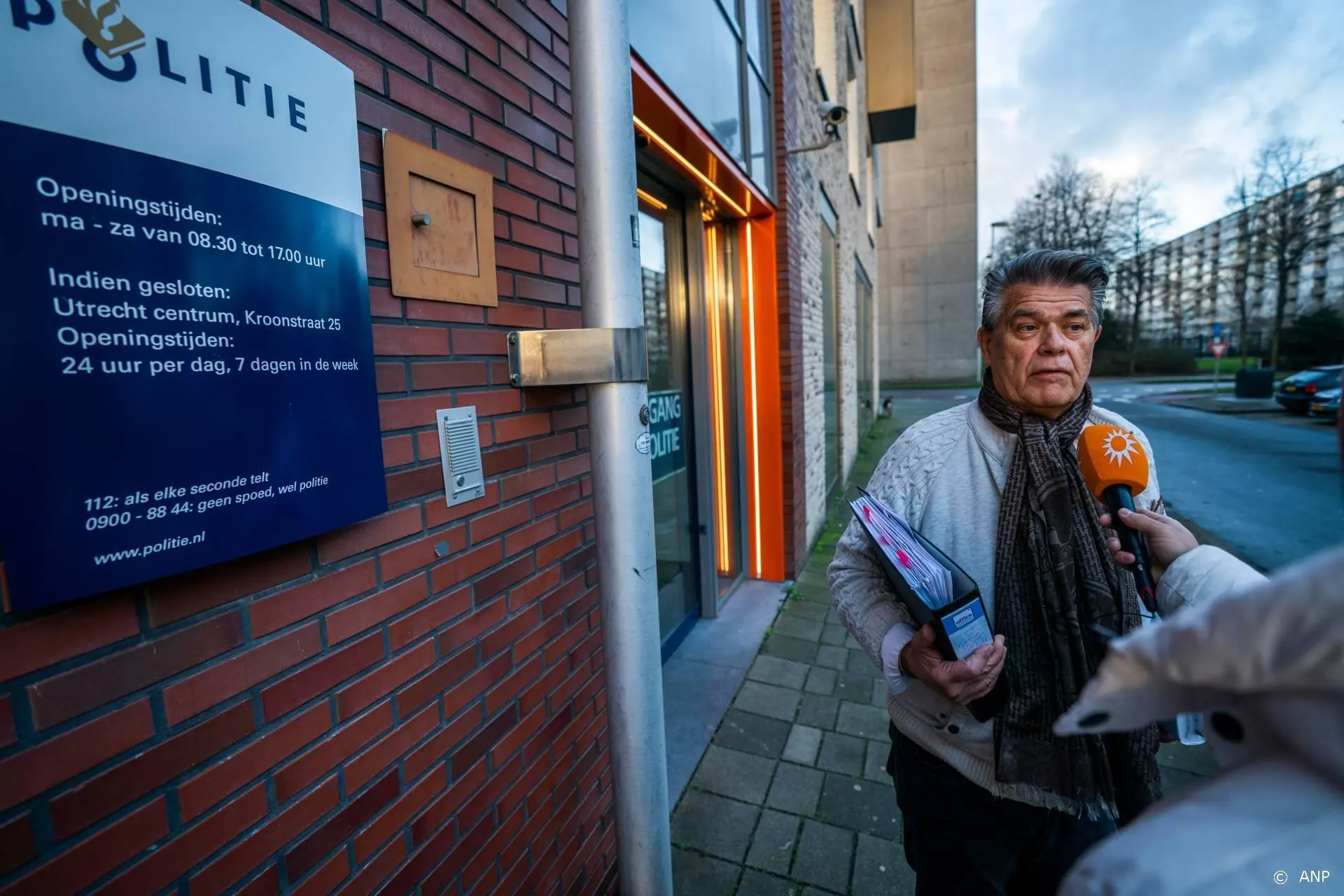 'Emile Ratelband gaat aangifte doen tegen zijn ex'