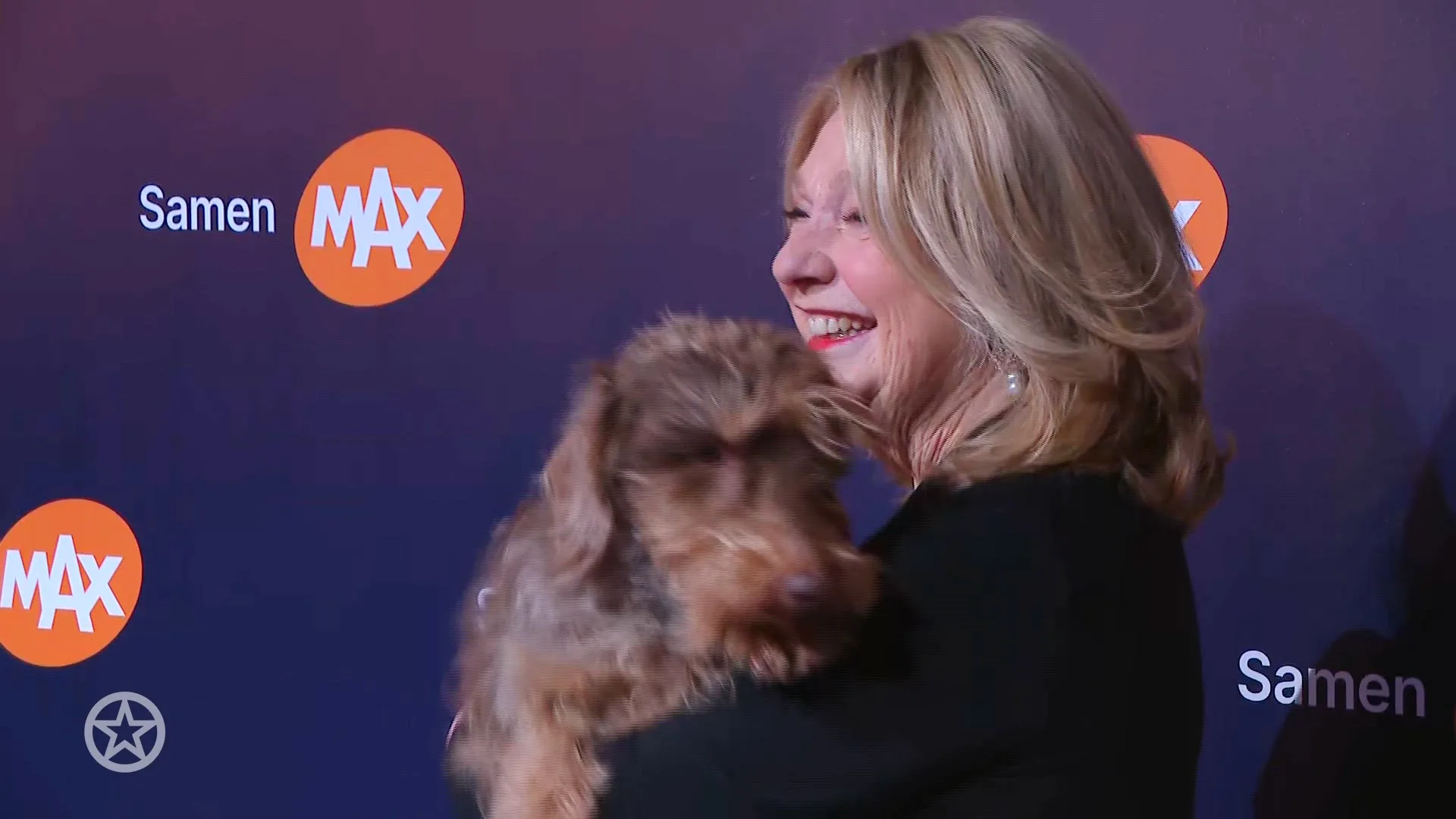 Hond Nhaan overleden