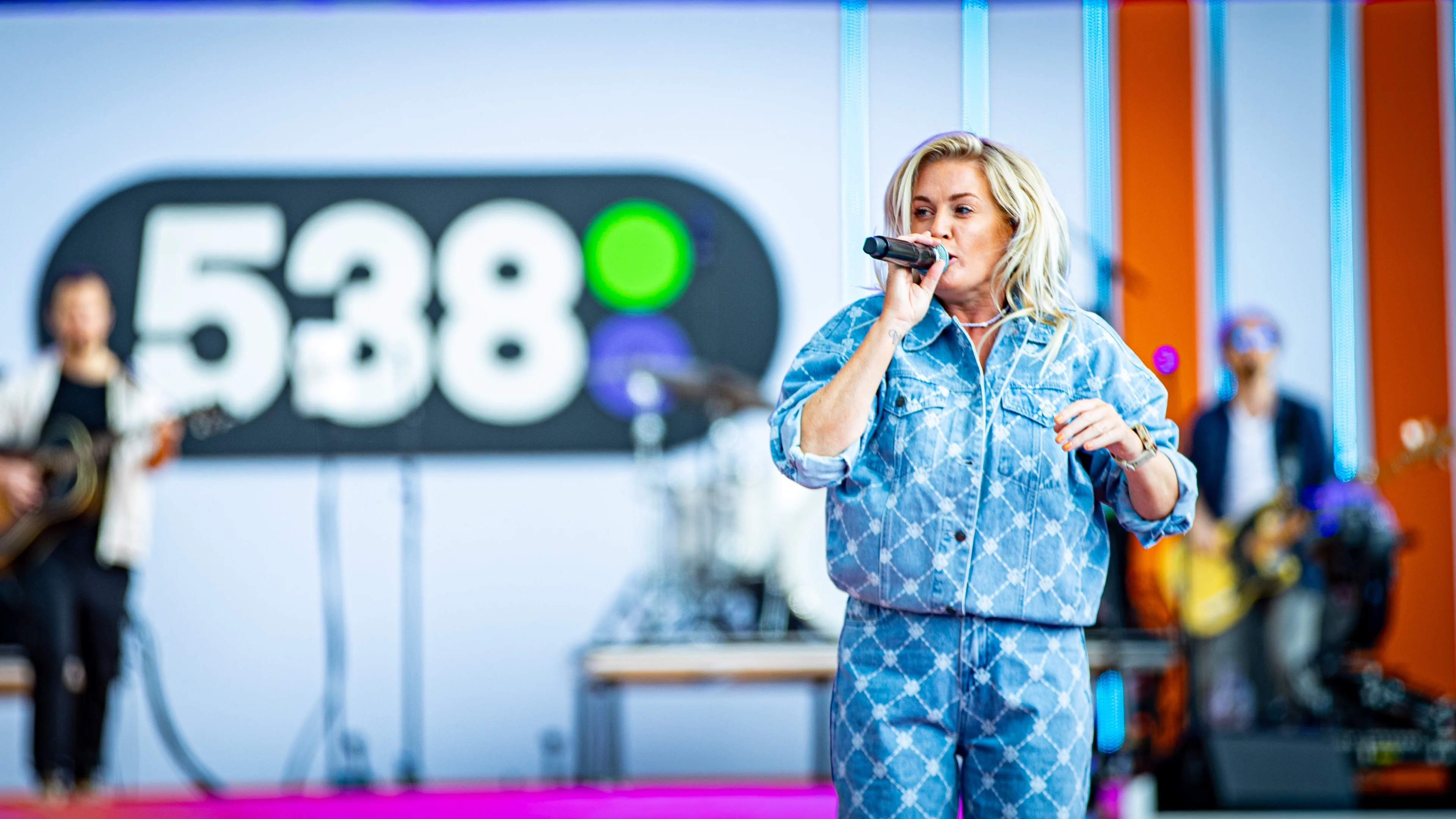 Miss Montreal open over trouwplannen: 'Niet meer mijn vriendje' 