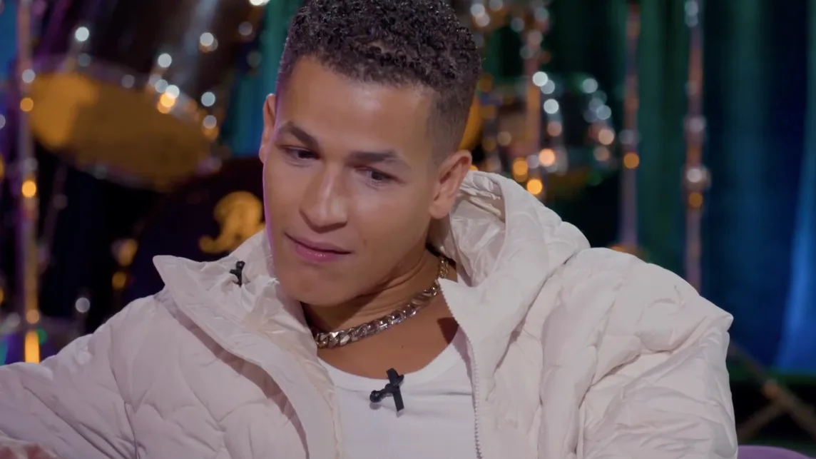 ZIEN: Oude video Bilal Wahib opgedoken met meisje