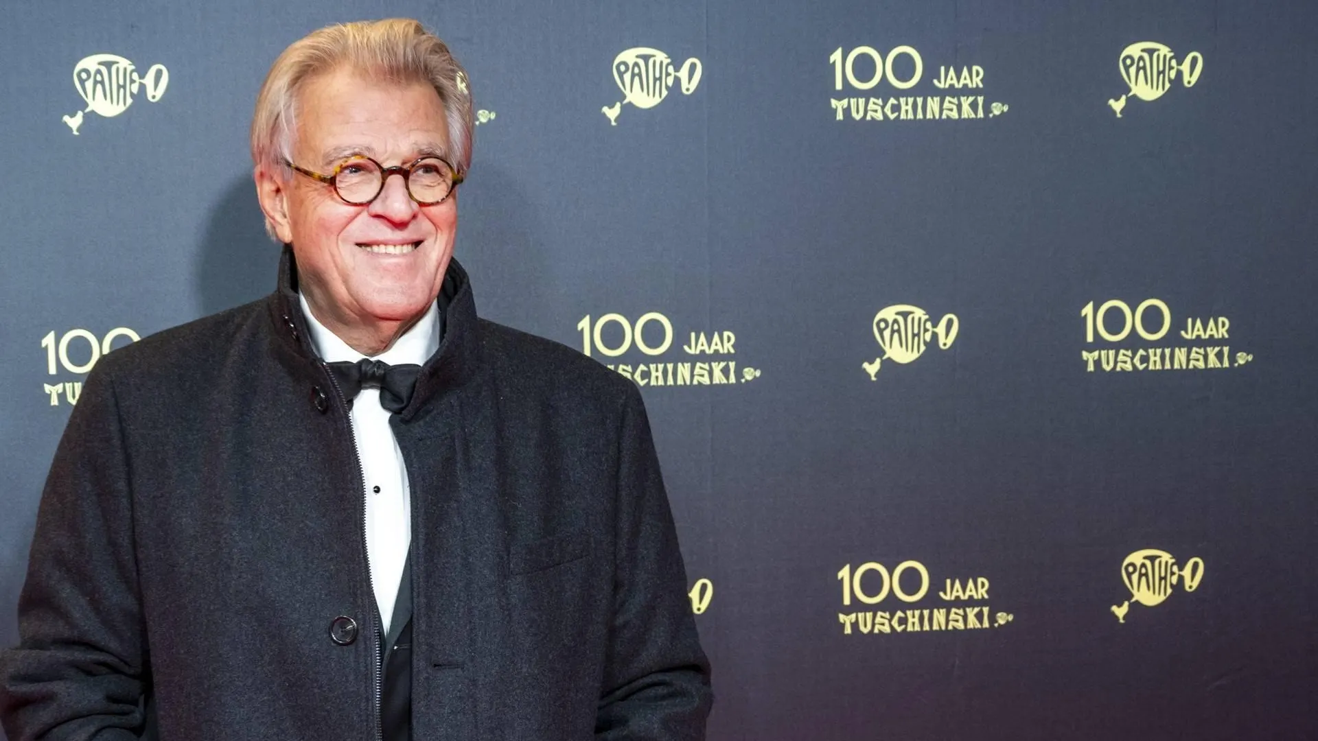 Jeroen Krabbé ontvangt deze award na 10 jaar