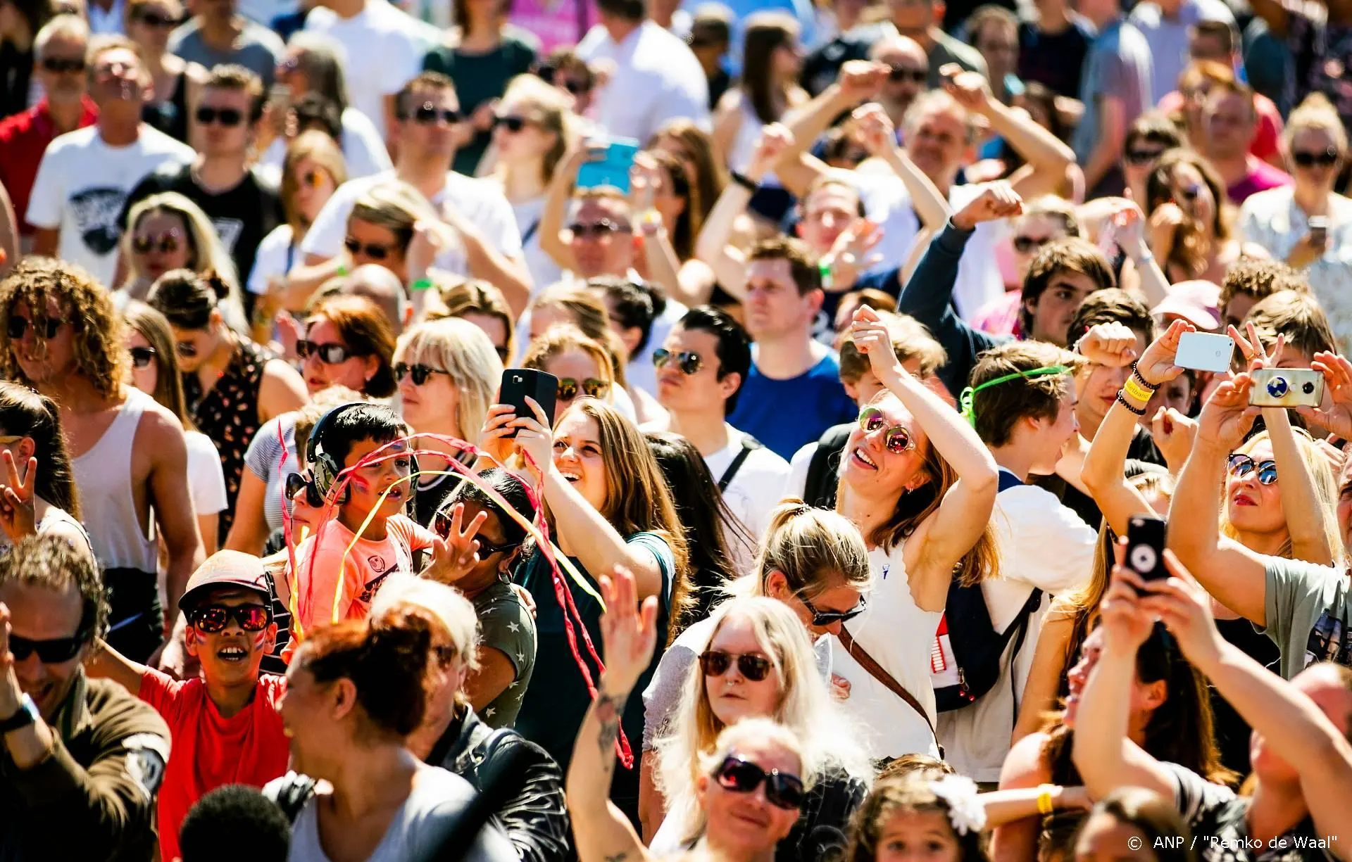 NPO 3 biedt alternatieve festivalzomer op tv aan