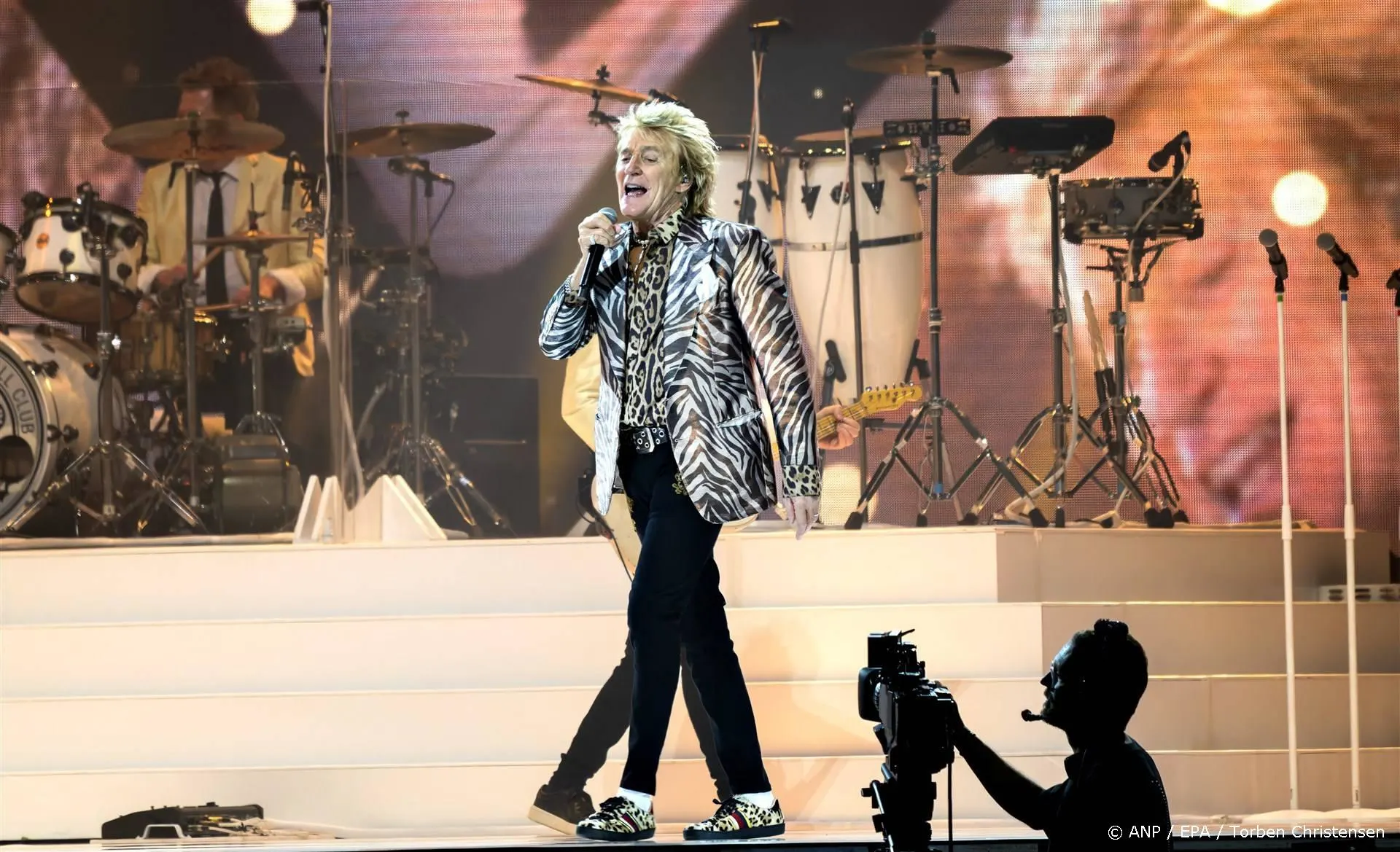 Zieke Rod Stewart deelt vervelend nieuws