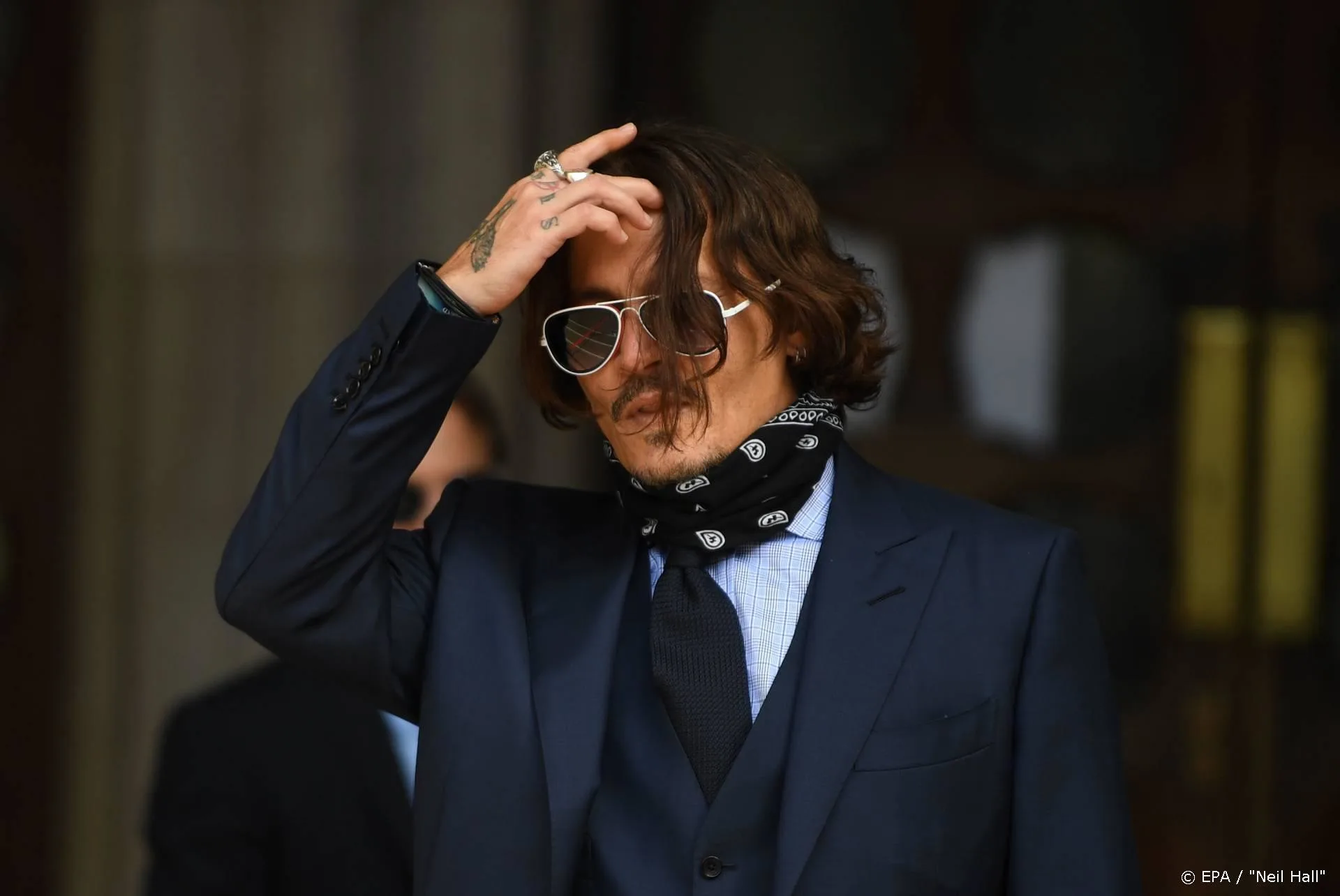 Medewerkers Depp leggen voor hem ontlastende verklaringen af