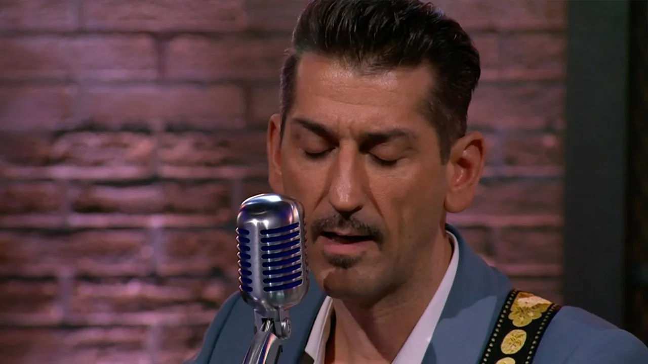 Danny Vera speelt 'Roller Coaster', de nieuwe nummer 1 in Top... (Veronica Inside)