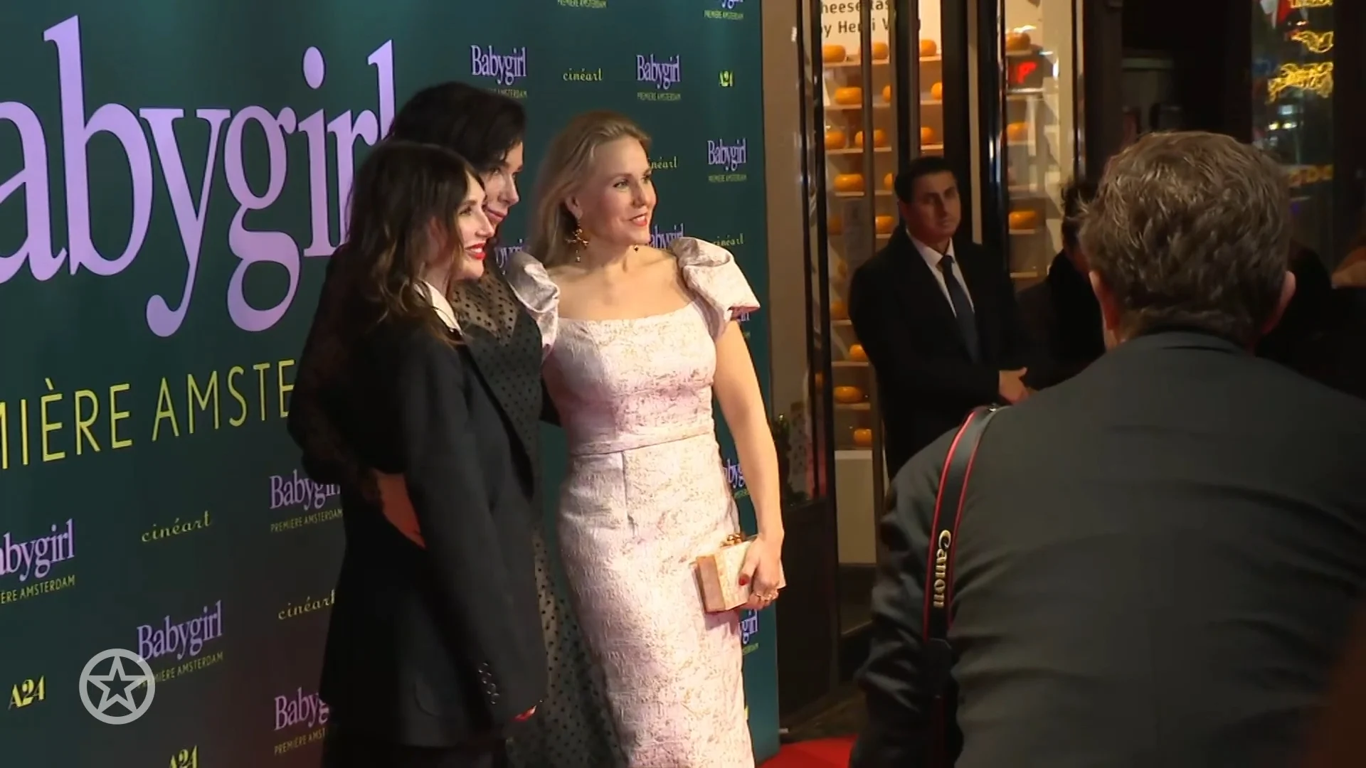 BN'ers over de rode loper bij première van Babygirl