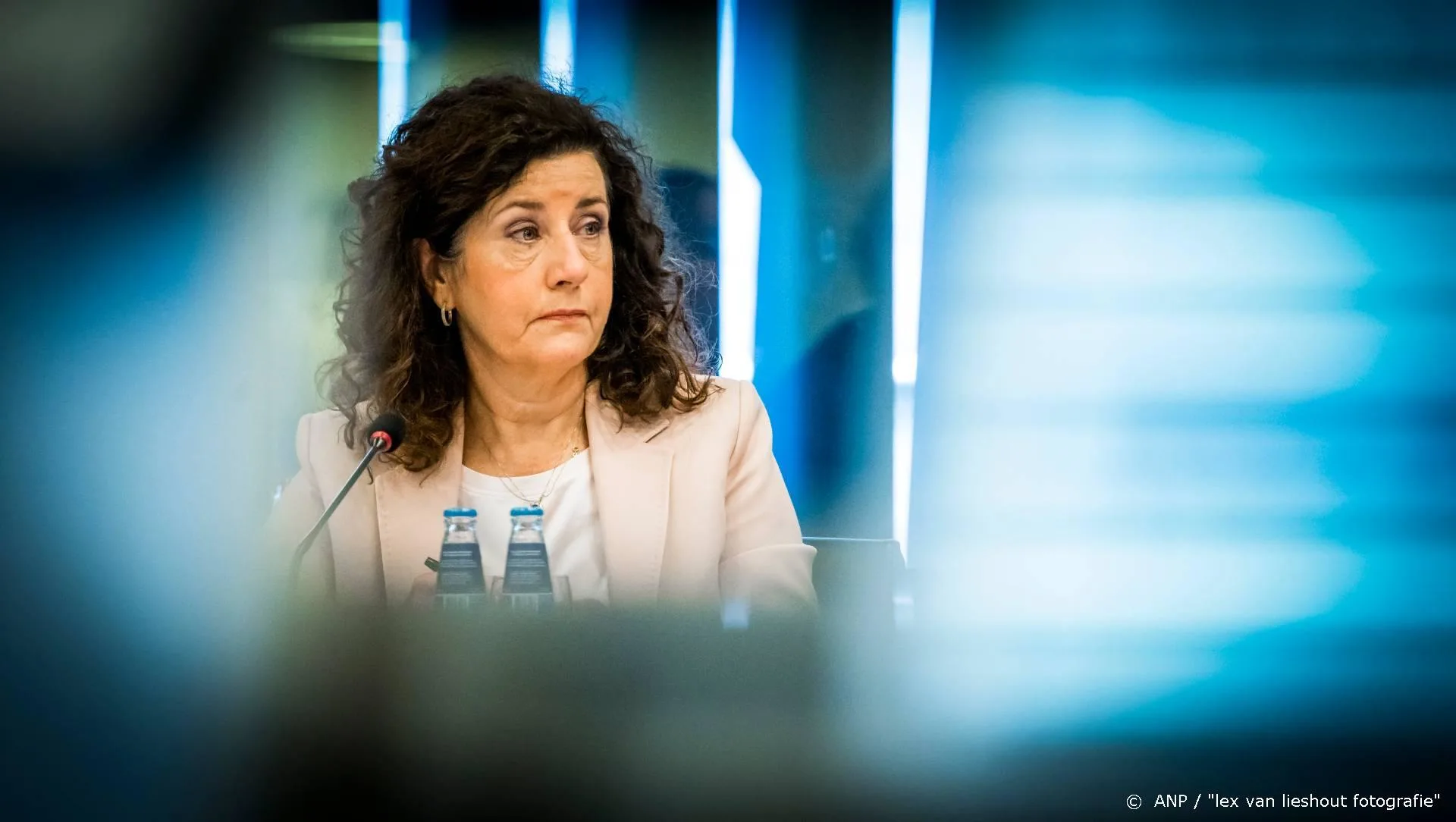 Cultuurminister Van Engelshoven: er mag niet te veel omvallen