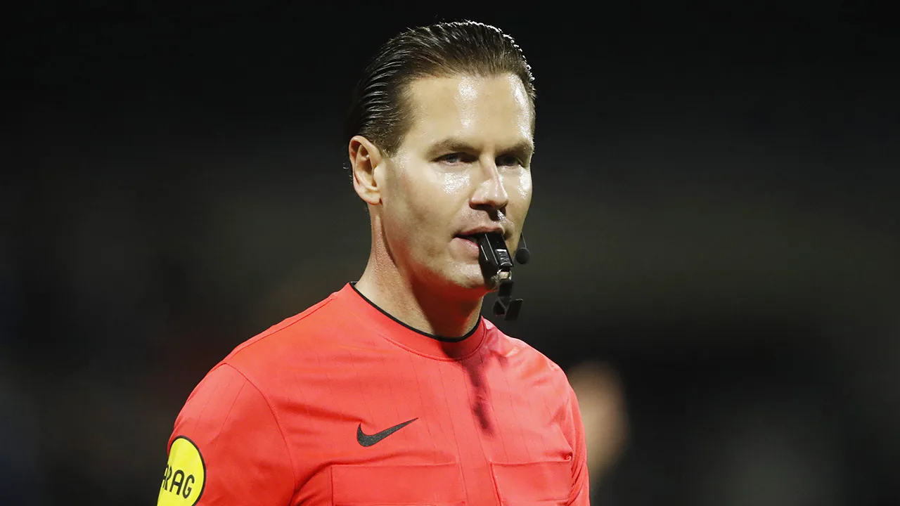 KNVB stelt Danny Makkelie aan voor Klassieker tussen Ajax en Feyenoord