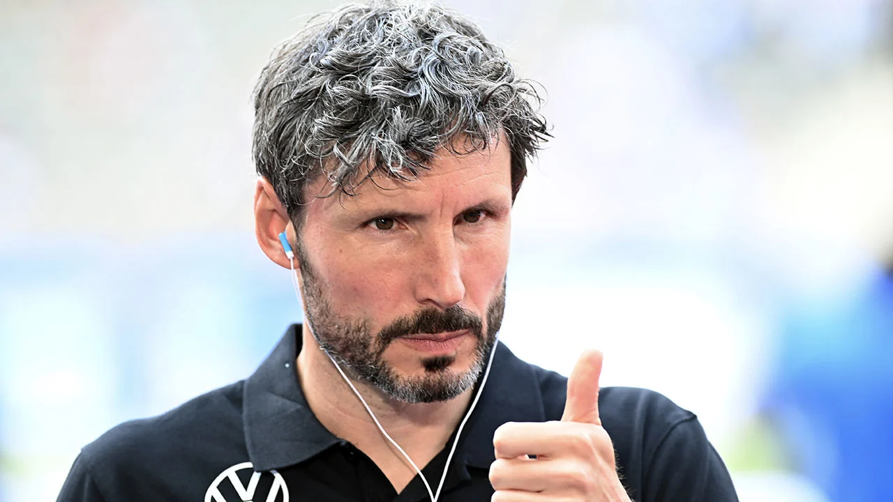 Van Bommel wint op de valreep ook tweede wedstrijd bij Wolfsburg