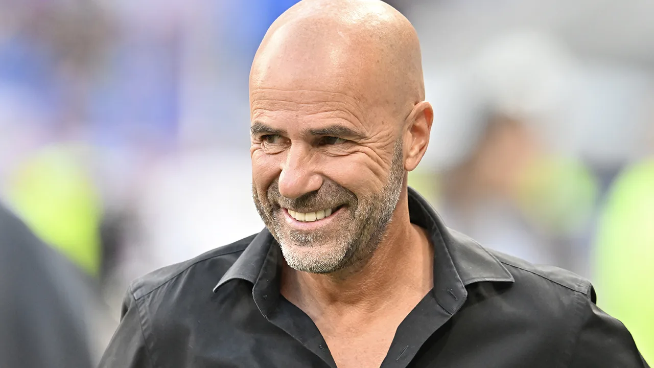 Officieel: Peter Bosz nieuwe hoofdtrainer van PSV