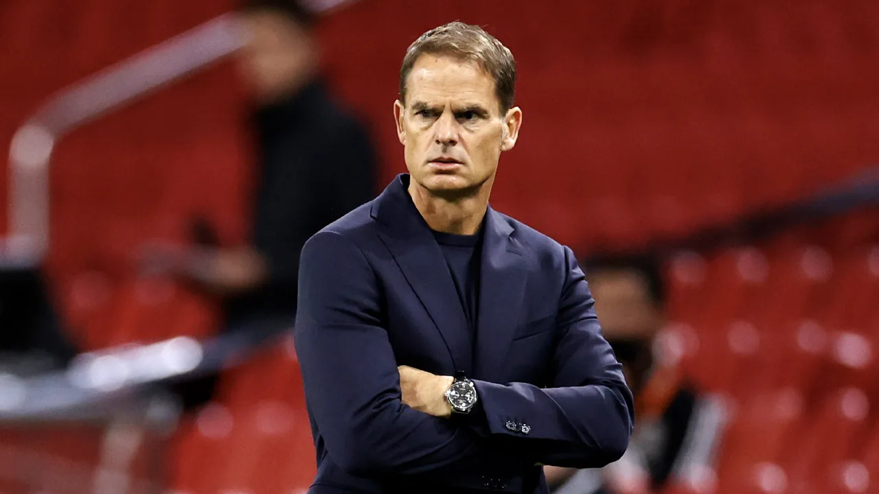 'Als De Boer doorgaat met 5-3-2, dan creëert hij zijn eigen ondergang'