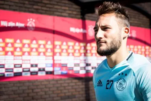 Gudelj op huurbasis naar Sporting