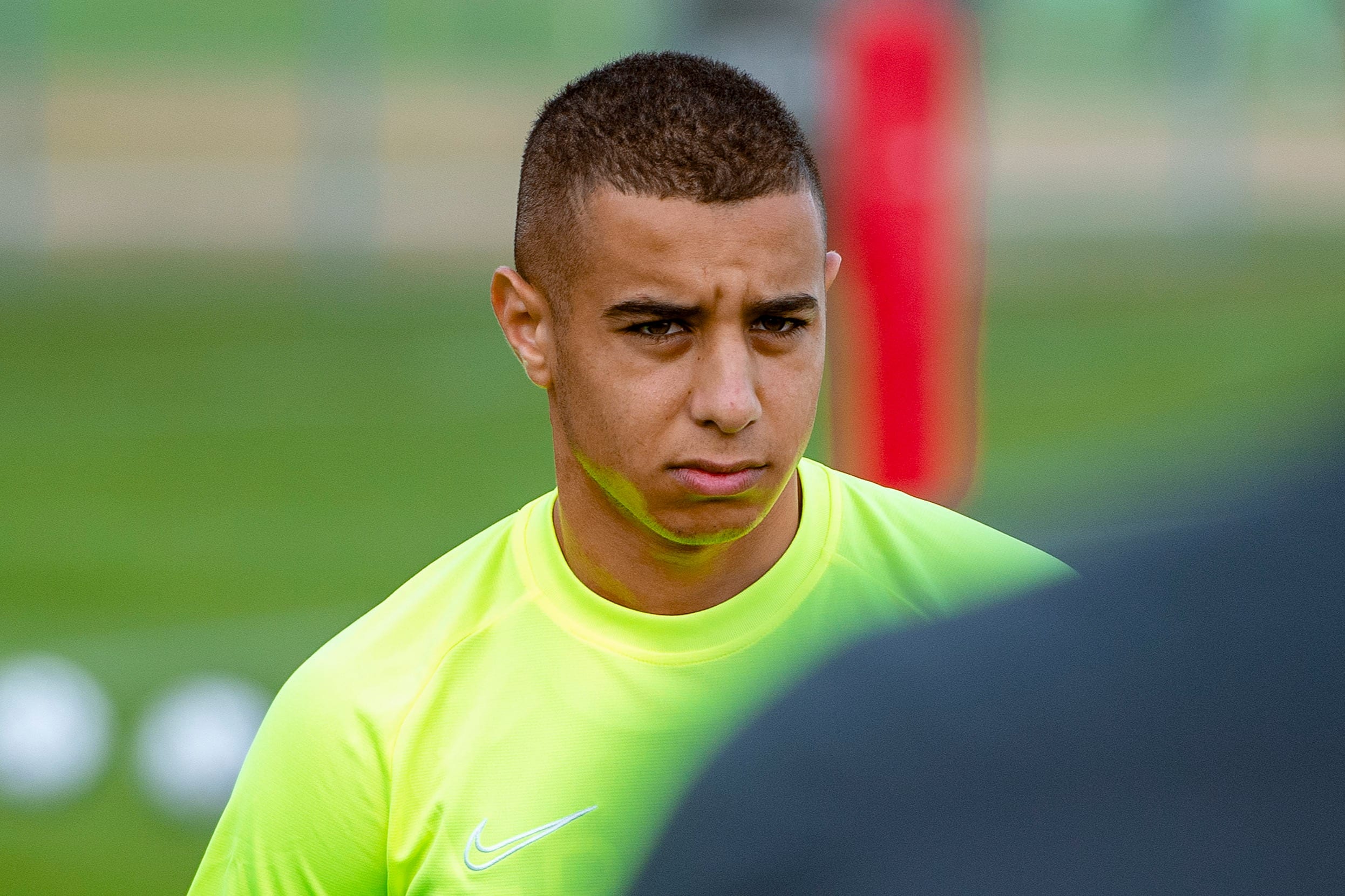 Ould-Chikh tekent voor twee jaar bij ADO