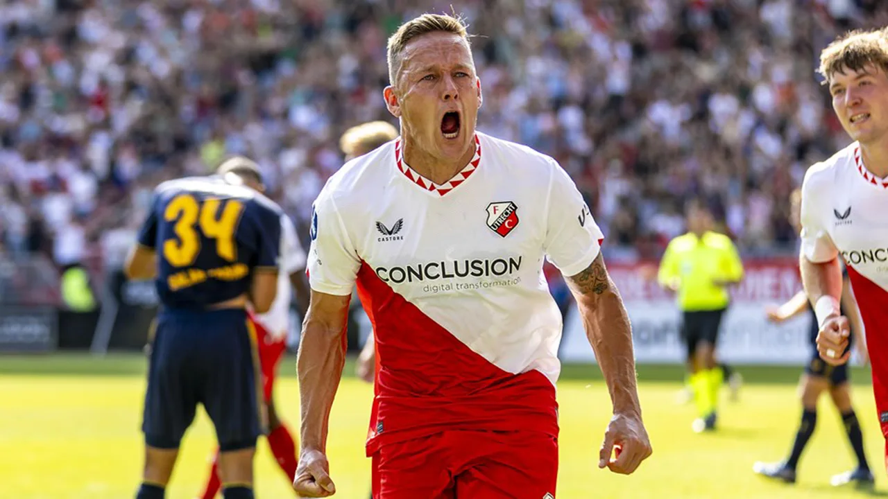 FC Utrecht draait achterstand tegen FC Twente om en blijft ongeslagen