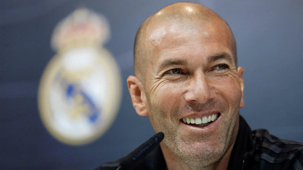Zoveel verdient Zidane bij Real Madrid 