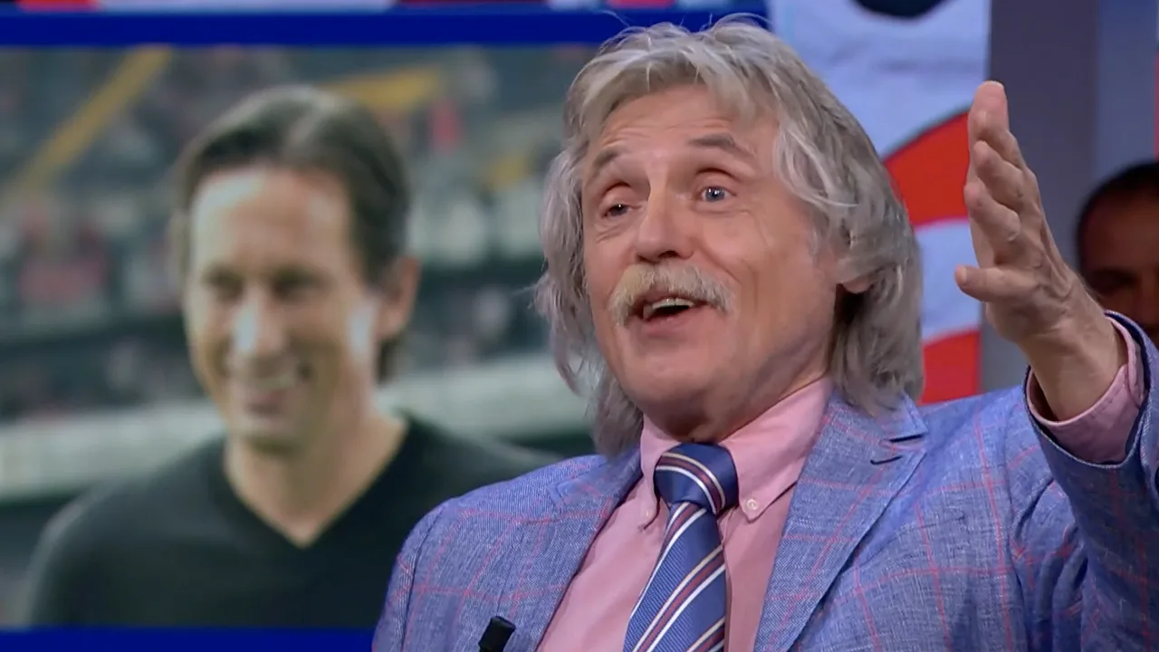Johan niet onder de indruk van PSV'er: 'Met die vierkante kop!'