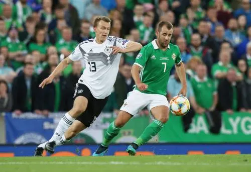 Duitsland verslaat Noord-Ierland in Belfast