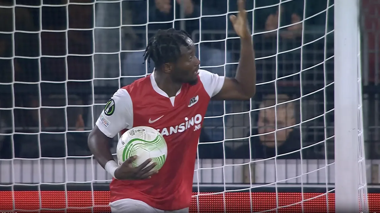 VIDEOGOAL: AZ - Aston Villa 1-4 (Sadiq)