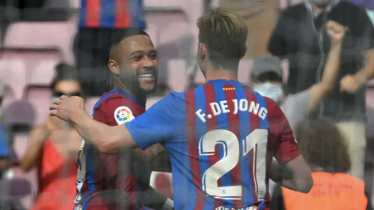 Memphis schiet FC Barcelona langs Getafe